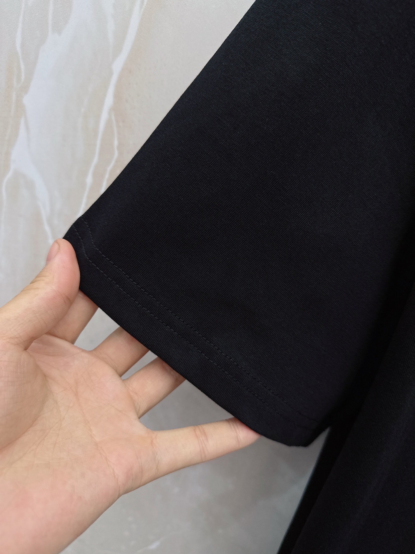 巴宝莉 2026春夏新款首发最新款短袖圆领T恤 高端订制 设计前卫时尚！品牌logo重工艺设计 高端定制