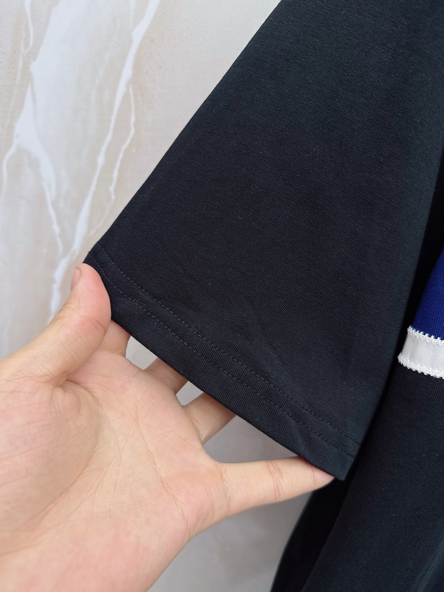 迪奥 2026春夏新款首发最新款短袖圆领T恤 高端订制 设计前卫时尚！品牌logo重工艺设计 高端定制2