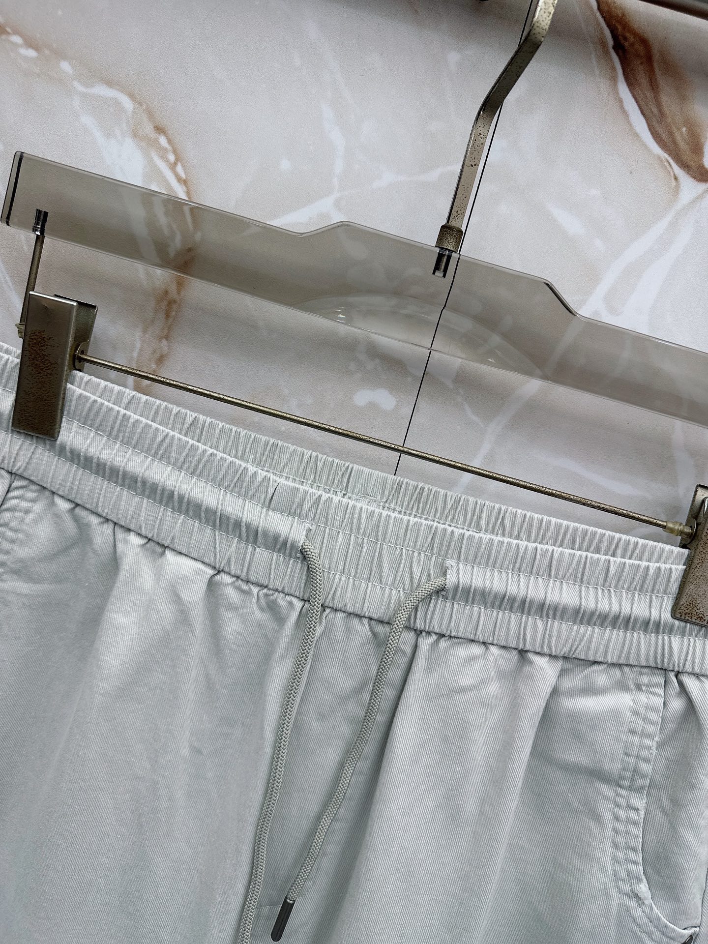 😊🔥🔥春夏新款宽松休闲，采用优质面料，亲肤舒服，压褶设计简直是神来之笔，不仅增加了的层次感，还超级显瘦，