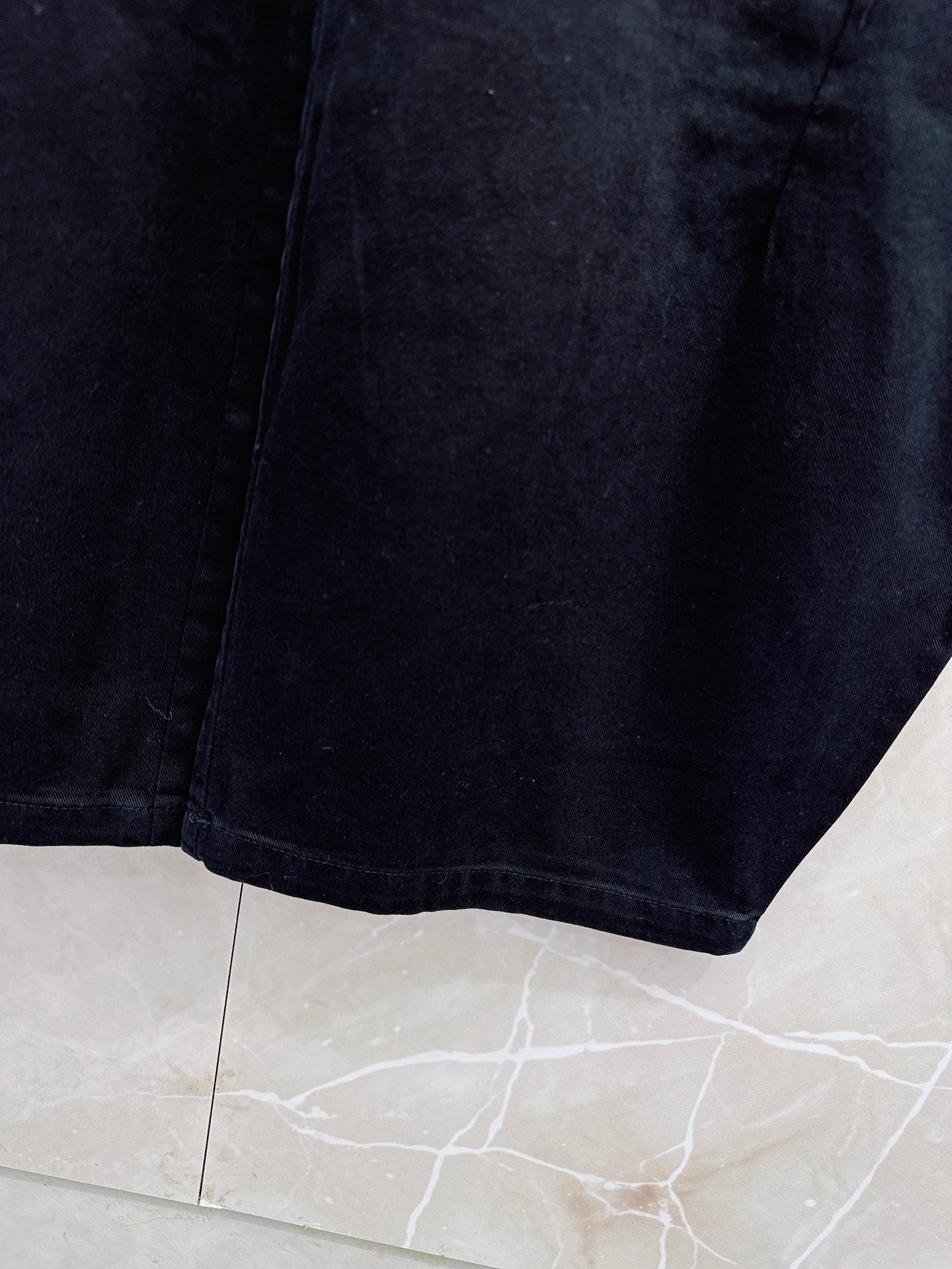 😊🔥🔥春夏新款宽松休闲，采用优质面料，亲肤舒服，压褶设计简直是神来之笔，不仅增加了的层次感，还超级显瘦，