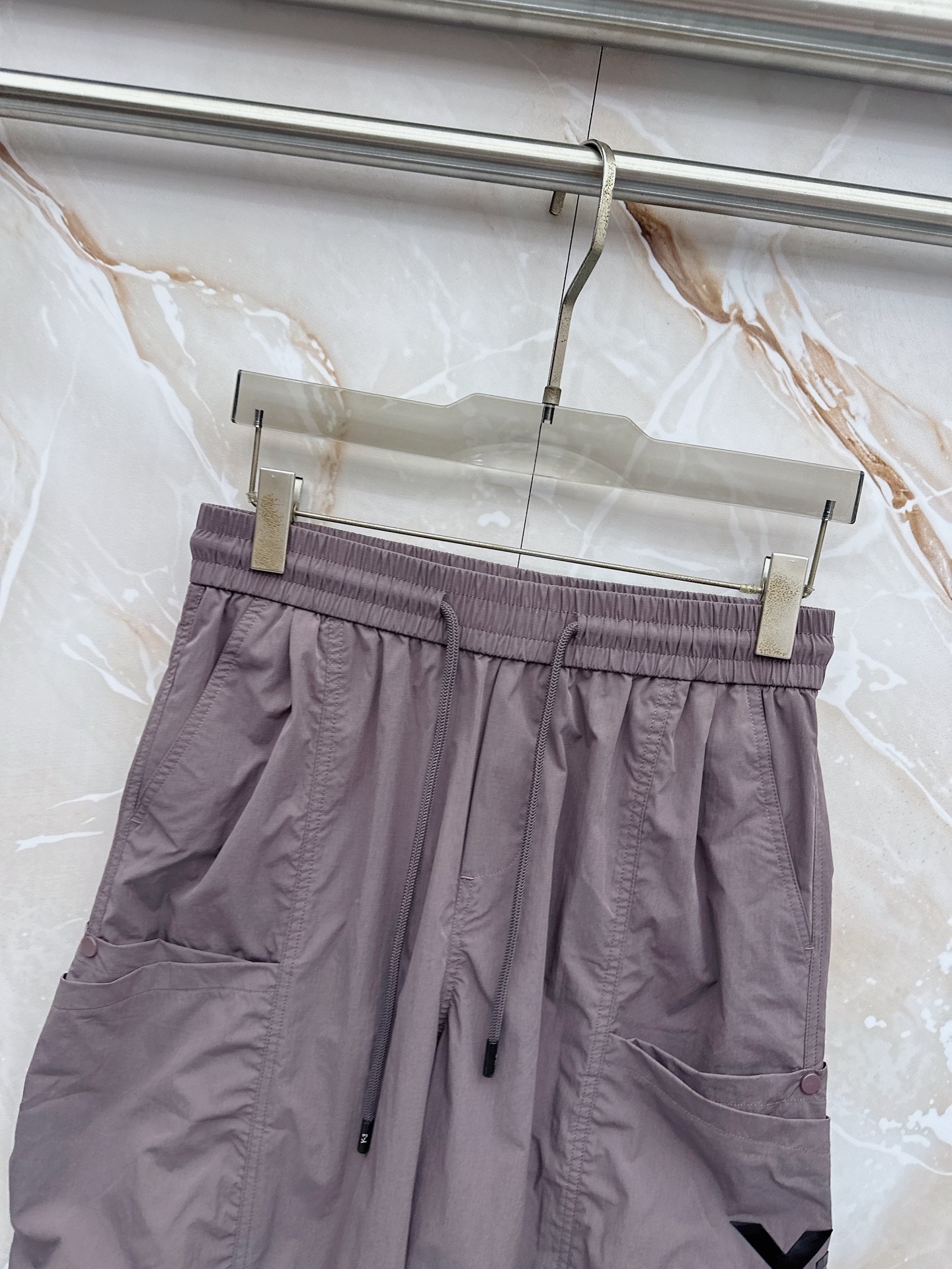 Y3🔥🔥春夏新款宽松休闲，采用优质面料，亲肤舒服，压褶设计简直是神来之笔，不仅增加了的层次感，还超级显瘦