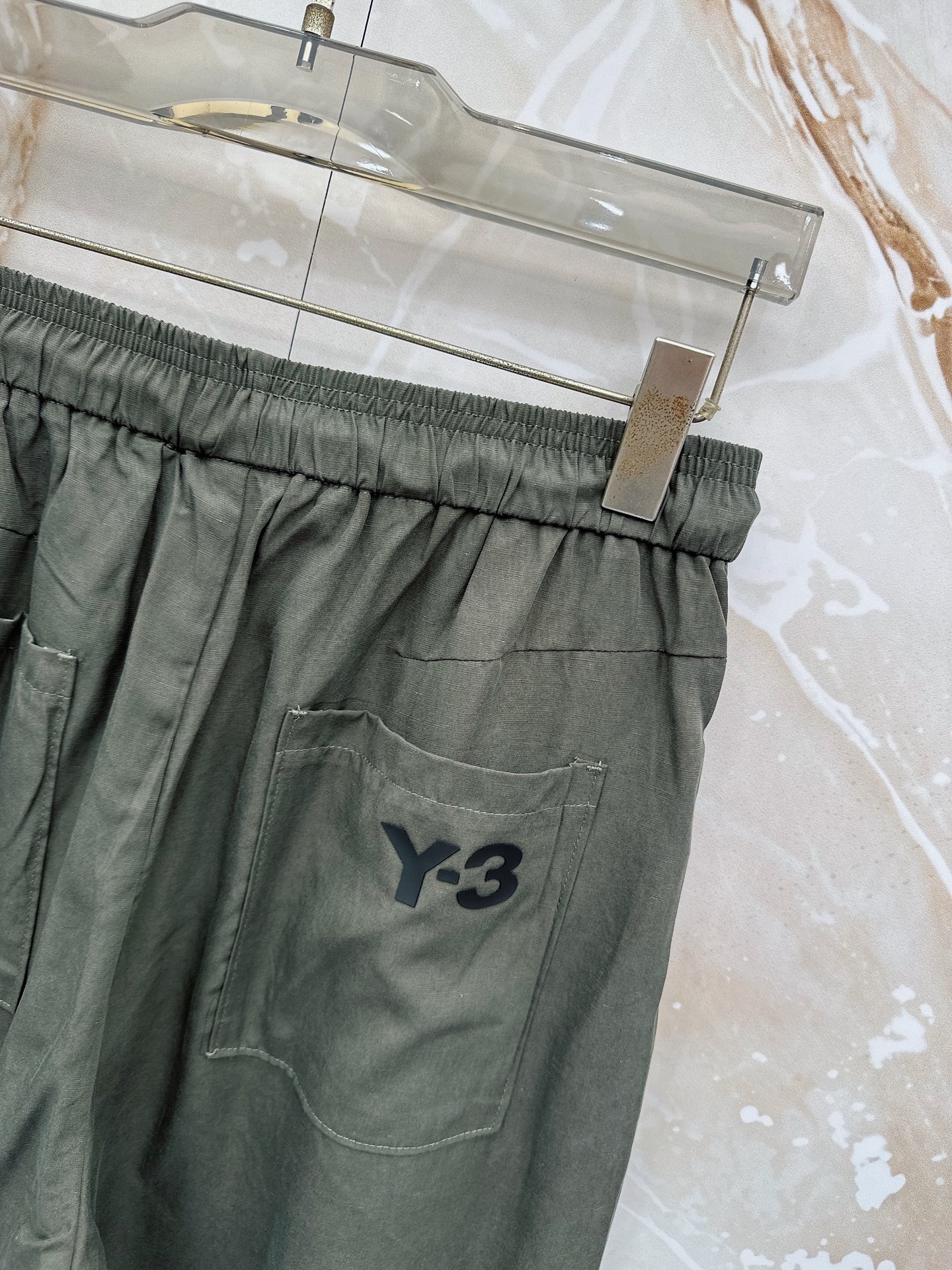 Y3🔥🔥春夏新款宽松休闲，采用优质面料，亲肤舒服，压褶设计简直是神来之笔，不仅增加了的层次感，还超级显瘦