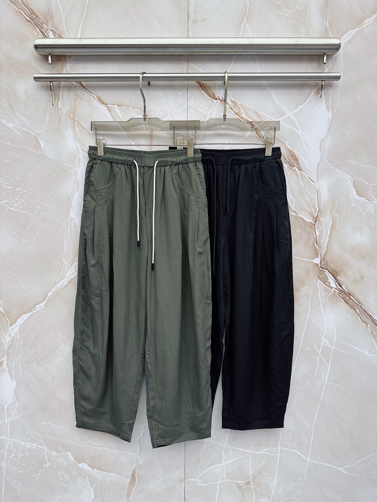 Y3🔥🔥春夏新款宽松休闲，采用优质面料，亲肤舒服，压褶设计简直是神来之笔，不仅增加了的层次感，还超级显瘦