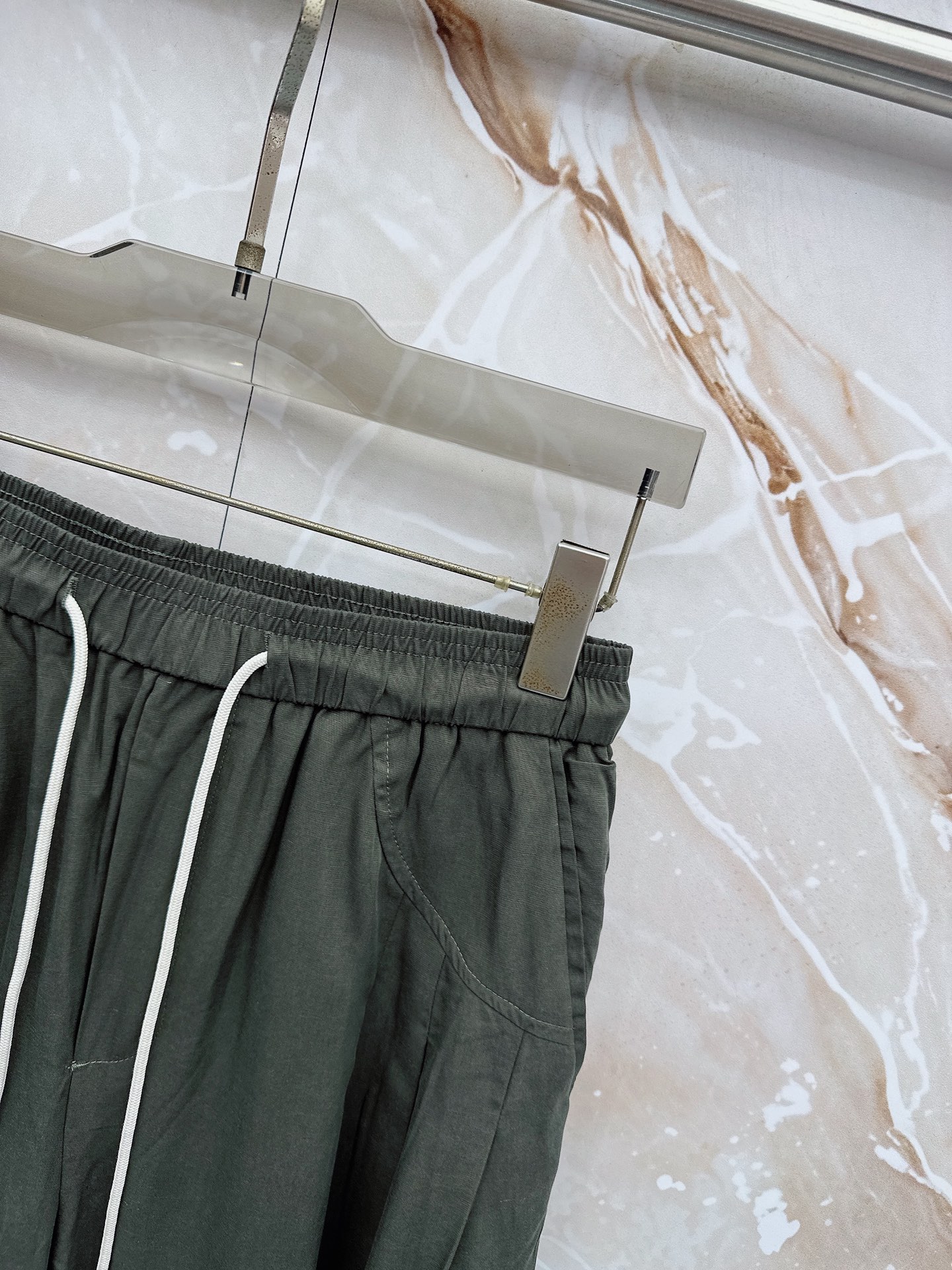 Y3🔥🔥春夏新款宽松休闲，采用优质面料，亲肤舒服，压褶设计简直是神来之笔，不仅增加了的层次感，还超级显瘦