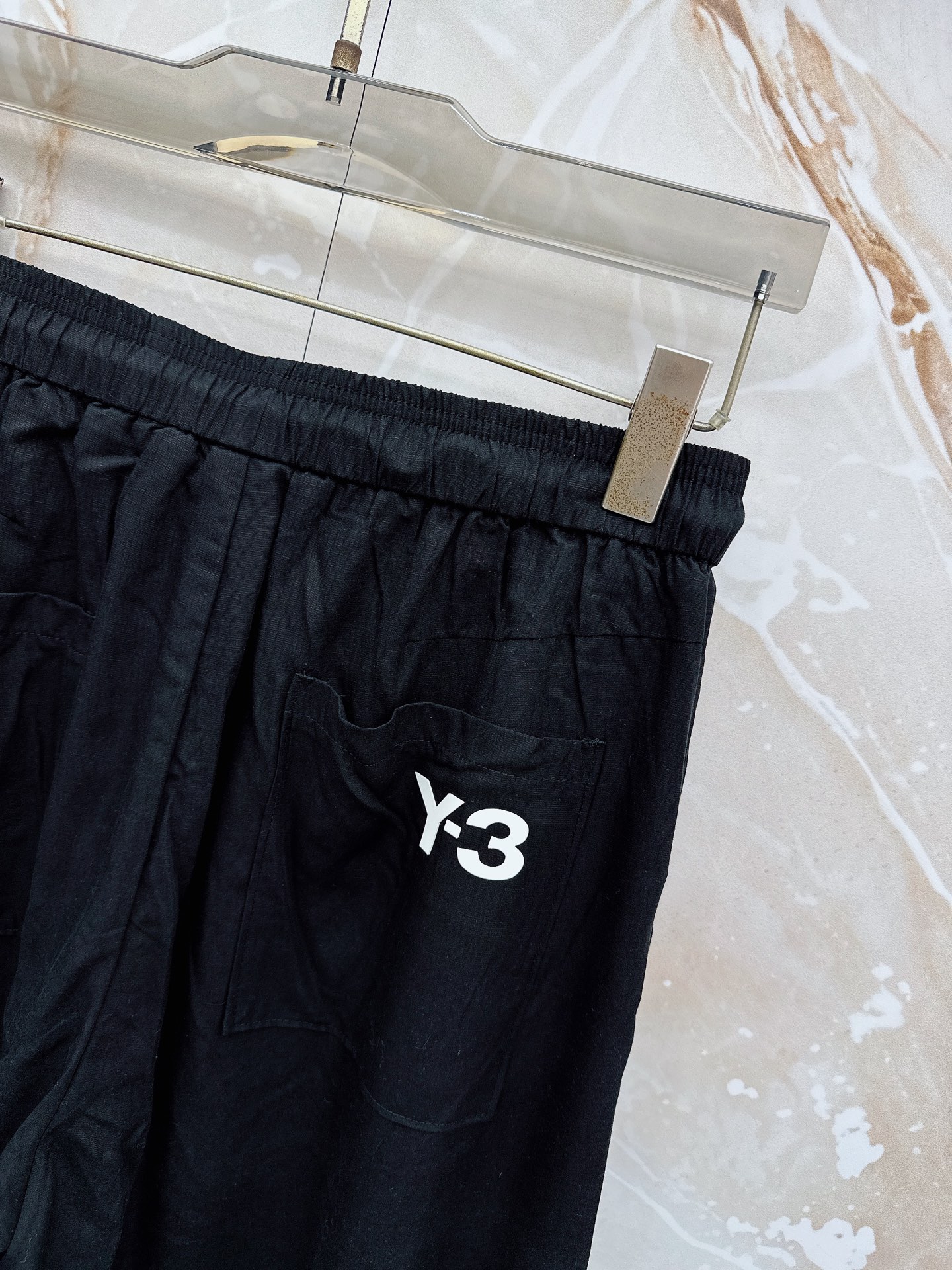 Y3🔥🔥春夏新款宽松休闲，采用优质面料，亲肤舒服，压褶设计简直是神来之笔，不仅增加了的层次感，还超级显瘦