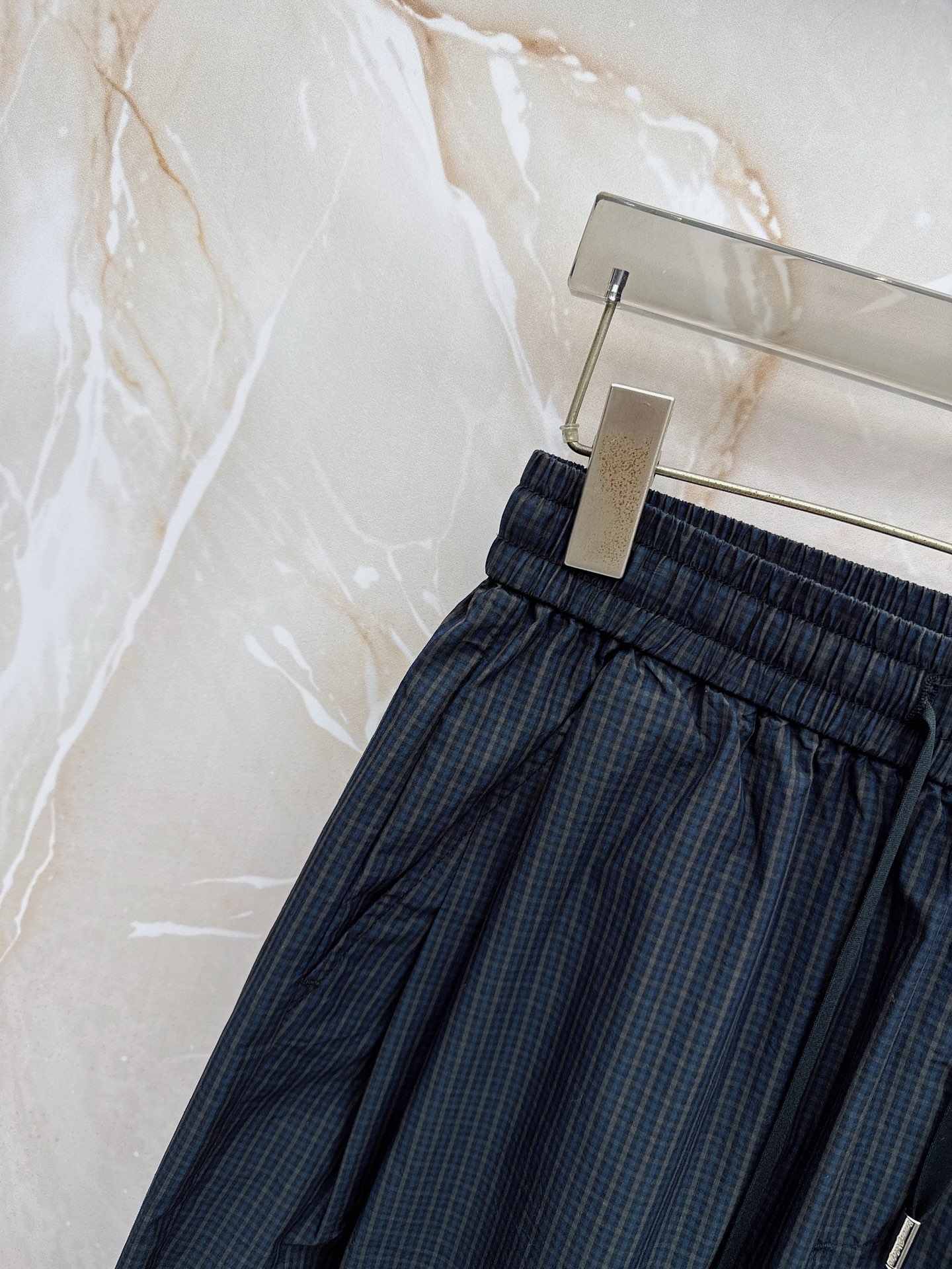 杰尼亚 🔥🔥春夏新款宽松休闲，采用优质面料，亲肤舒服，压褶设计简直是神来之笔，不仅增加了的层次感，还超级