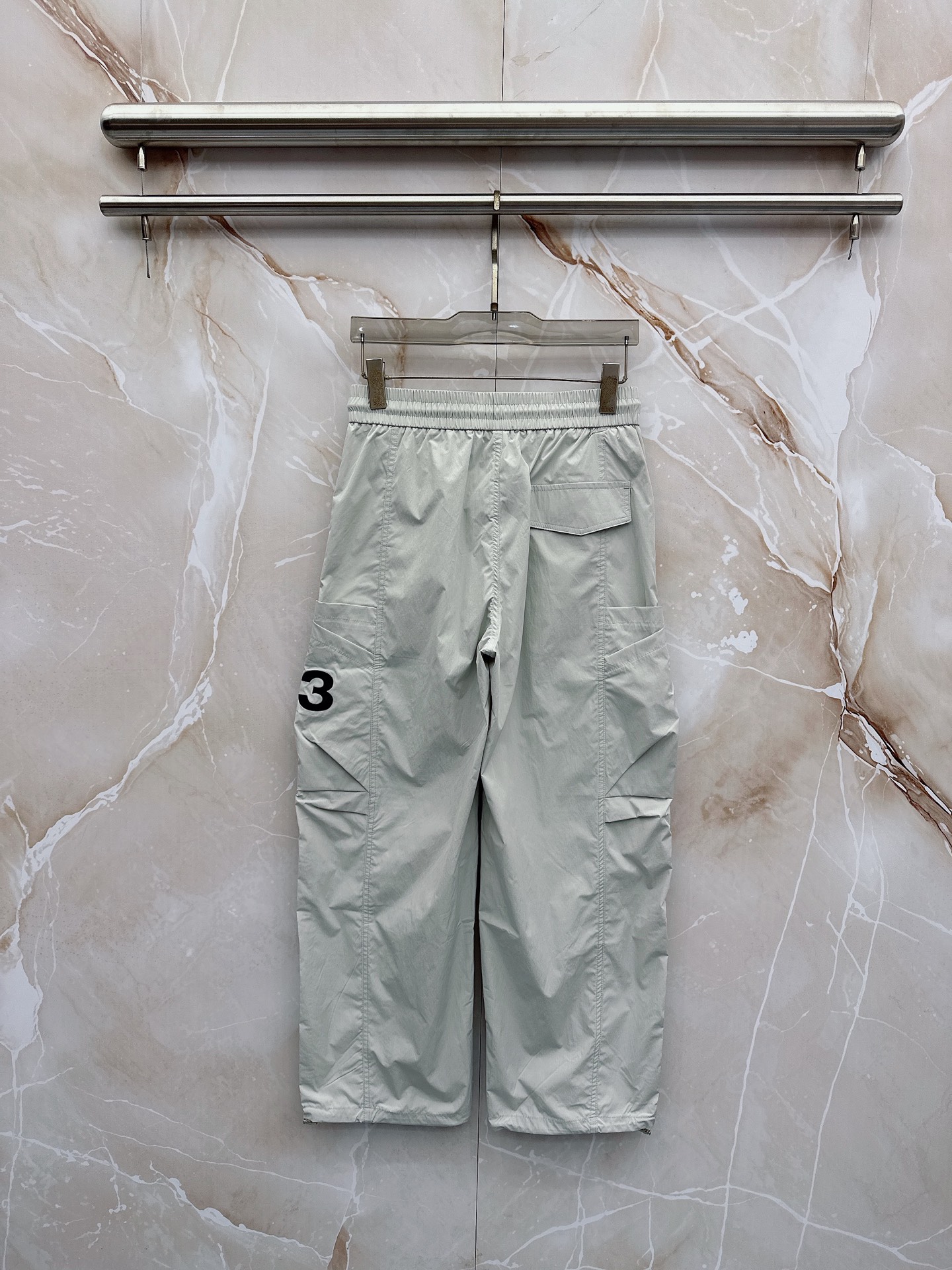 Y3🔥🔥春夏新款宽松休闲，采用优质面料，亲肤舒服，压褶设计简直是神来之笔，不仅增加了的层次感，还超级显瘦