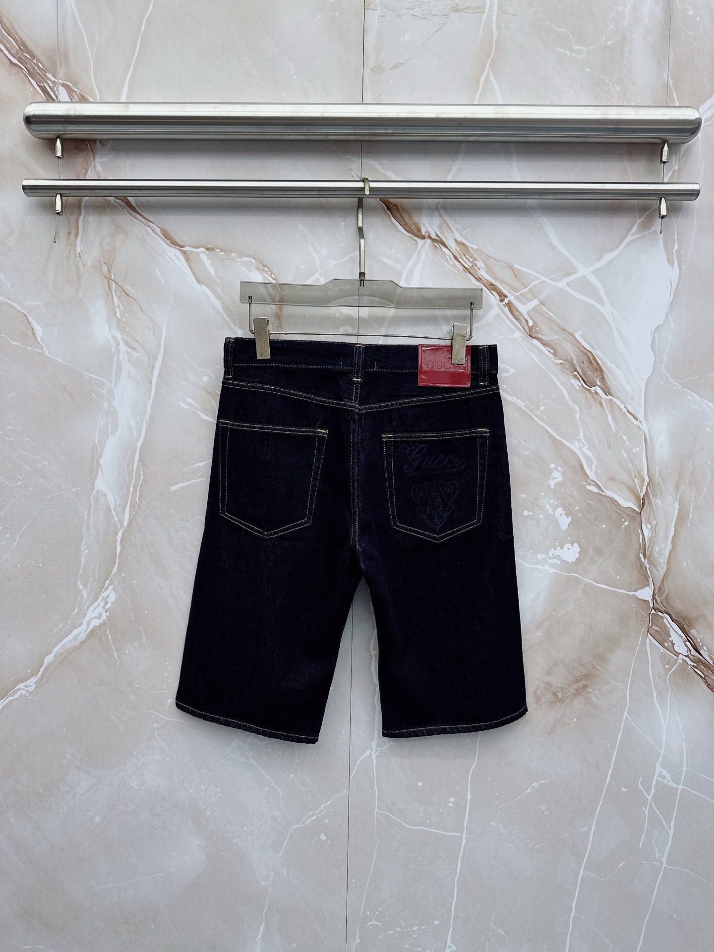 GUGCI古倚 ss 夏季 订制不褪色牛仔蓝短裤🔈弹力面料 微阔版型 必推产品面料 拨印标志性LOGO设