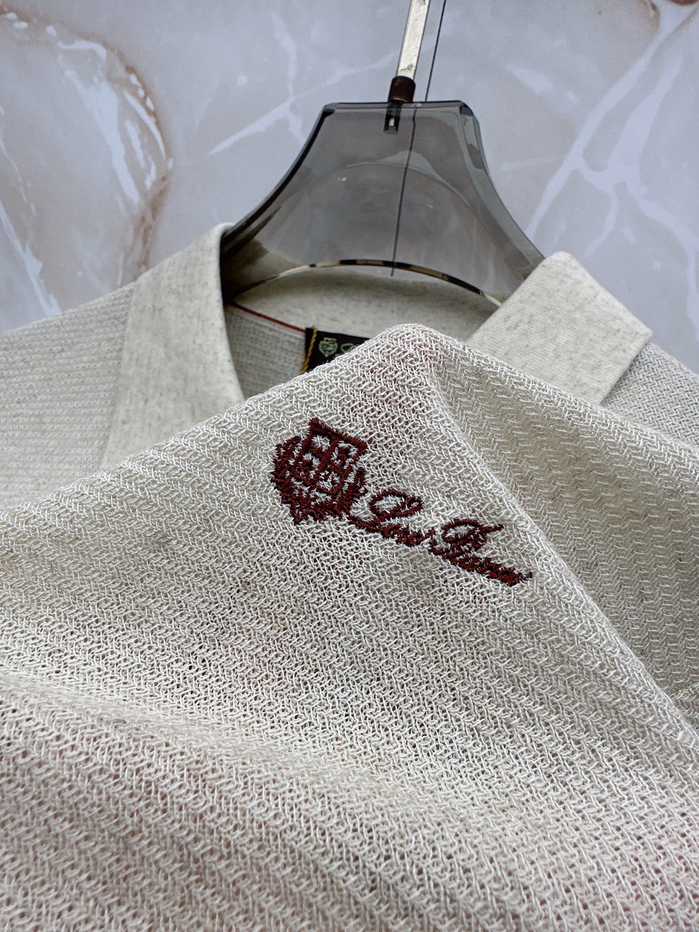 Loro piana春夏新款桑蚕丝天丝混纺针织翻领短Tee，男士经典徽章刺绣商务休闲针织短袖Polo衫！