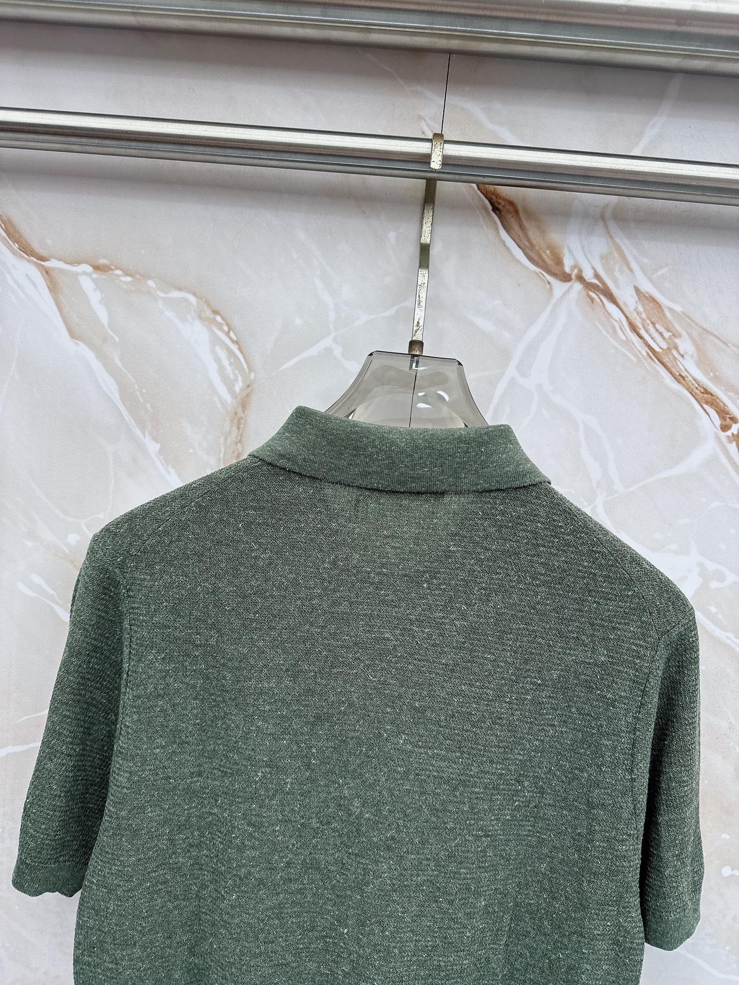 Loro piana春夏新款桑蚕丝天丝混纺针织翻领短Tee，男士经典徽章刺绣商务休闲针织短袖Polo衫！