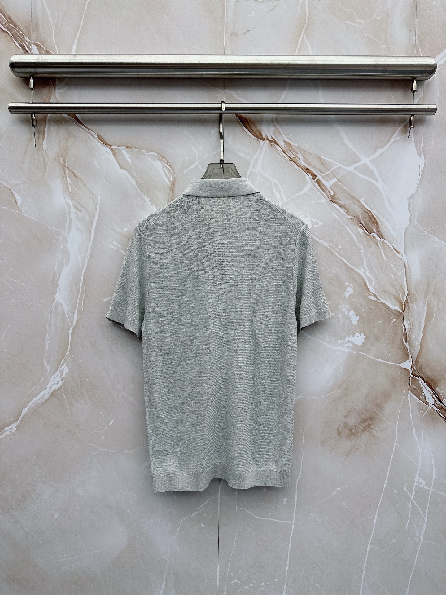 Loro piana春夏新款桑蚕丝天丝混纺针织翻领短Tee，男士经典徽章刺绣商务休闲针织短袖Polo衫！