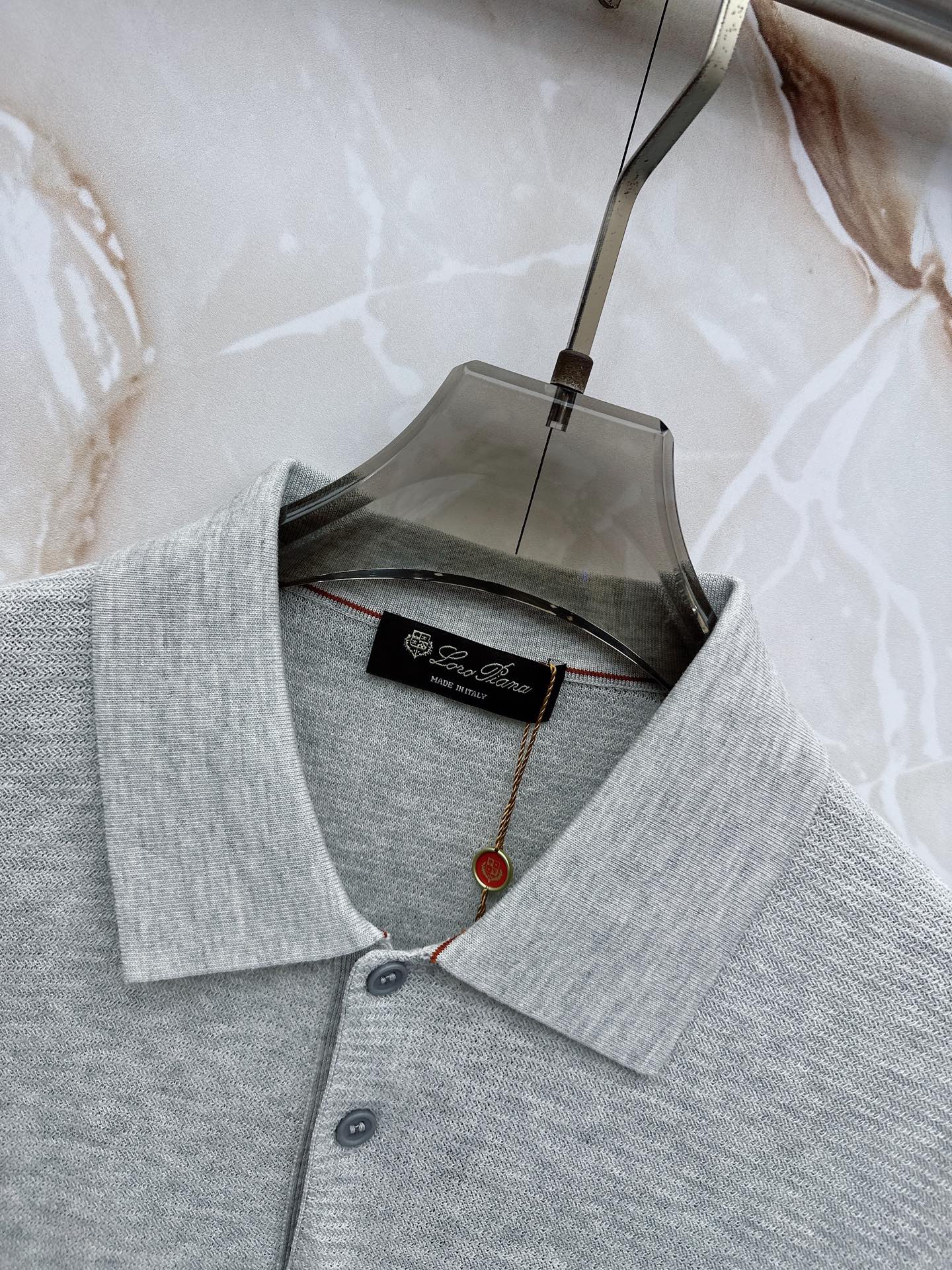 Loro piana春夏新款桑蚕丝天丝混纺针织翻领短Tee，男士经典徽章刺绣商务休闲针织短袖Polo衫！