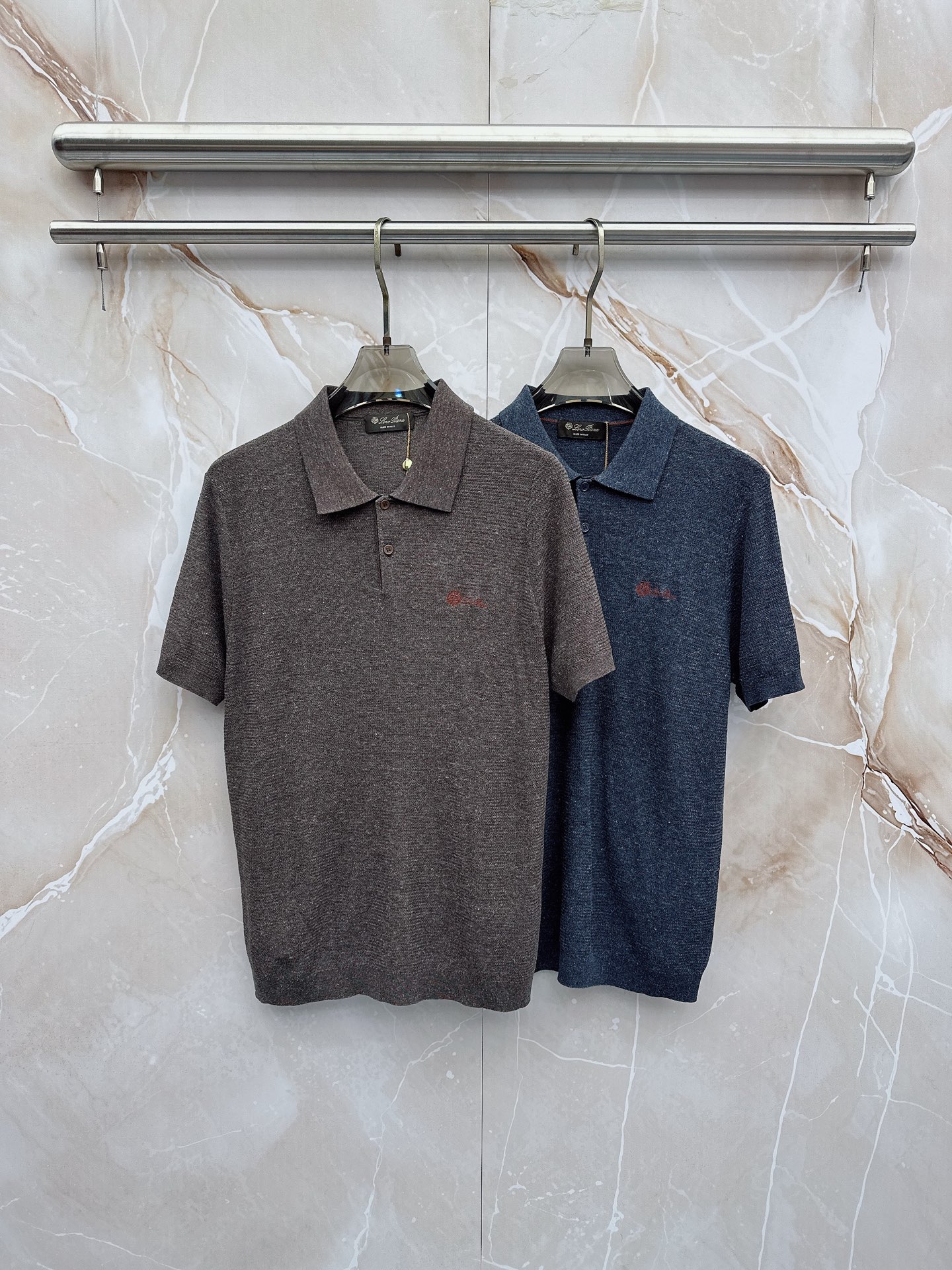 Loro piana春夏新款桑蚕丝天丝混纺针织翻领短Tee，男士经典徽章刺绣商务休闲针织短袖Polo衫！