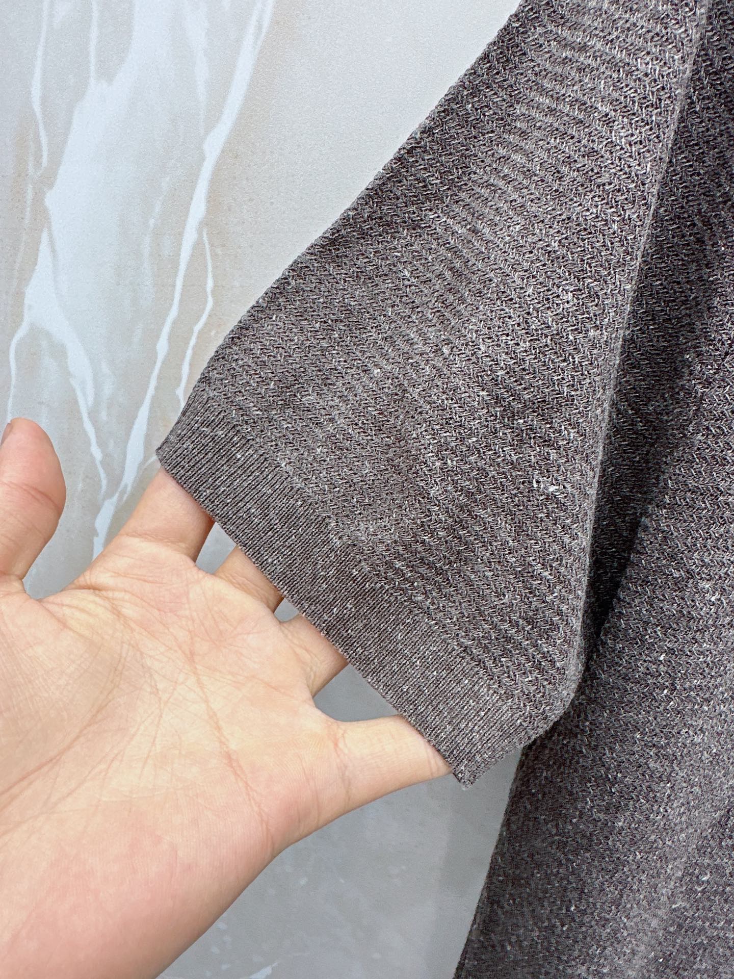 Loro piana春夏新款桑蚕丝天丝混纺针织翻领短Tee，男士经典徽章刺绣商务休闲针织短袖Polo衫！