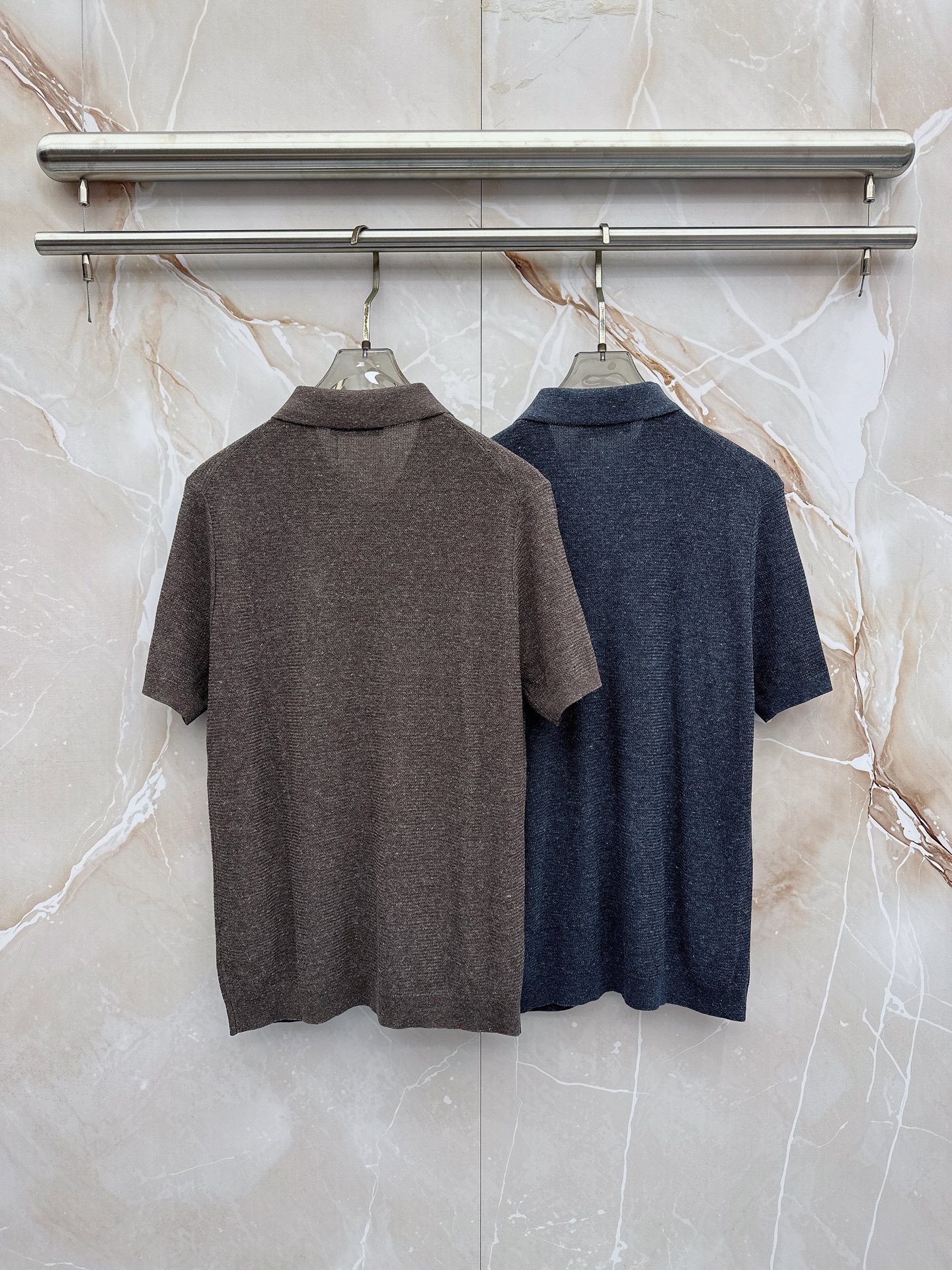 Loro piana春夏新款桑蚕丝天丝混纺针织翻领短Tee，男士经典徽章刺绣商务休闲针织短袖Polo衫！