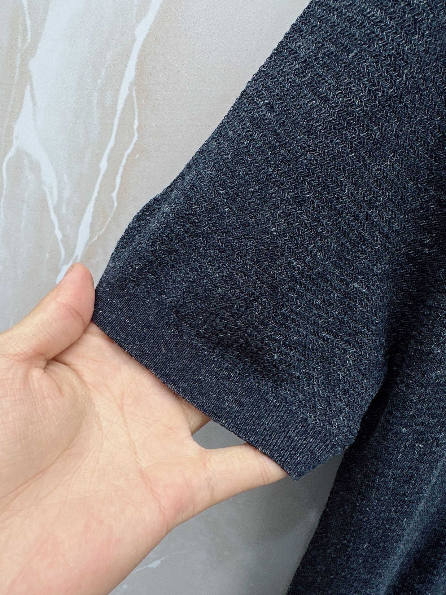 Loro piana春夏新款桑蚕丝天丝混纺针织翻领短Tee，男士经典徽章刺绣商务休闲针织短袖Polo衫！