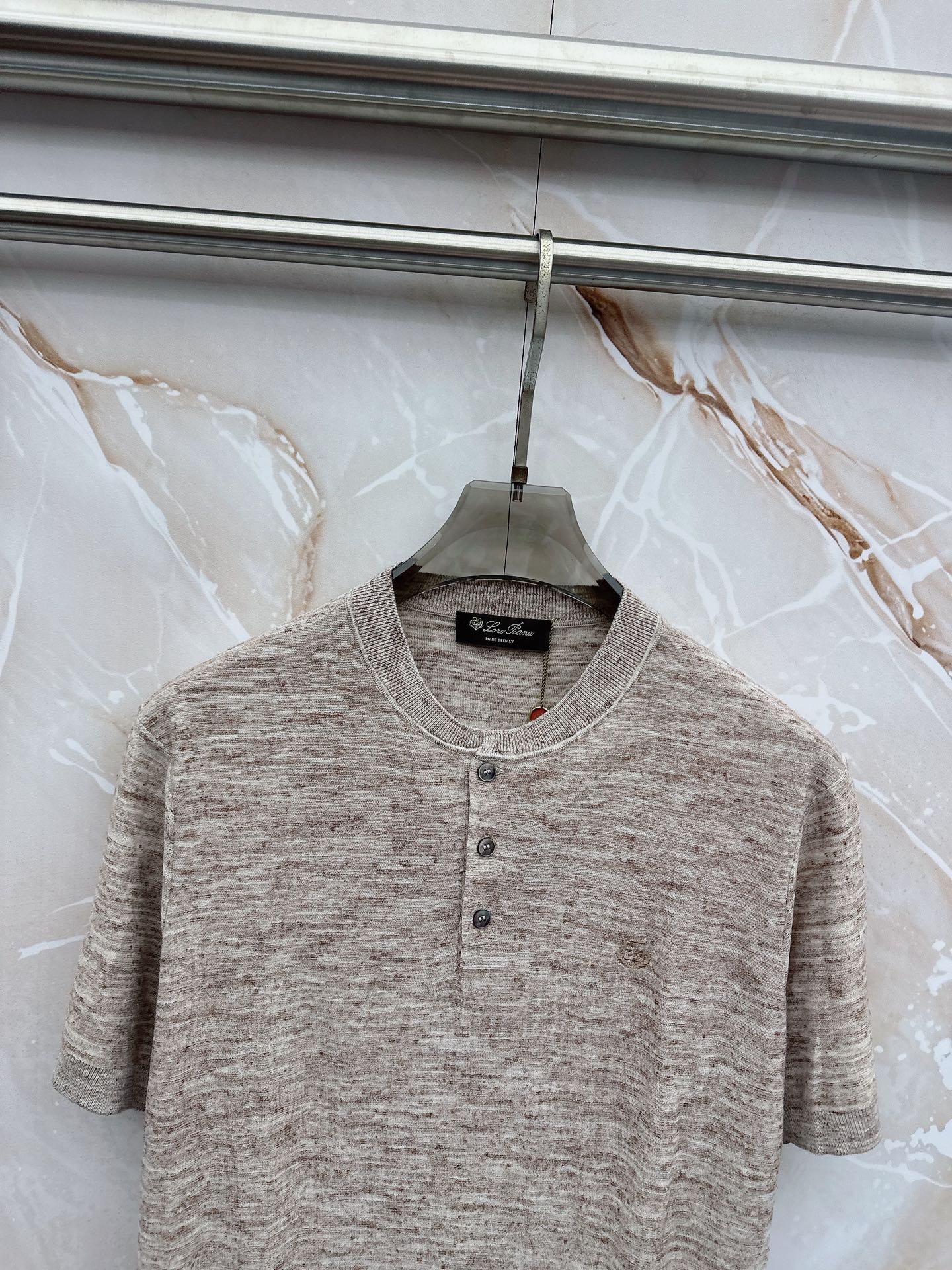 Loro Piana 诺悠翩雅 2026新款男士高端简约翻领针织条纹短袖T恤衫，香港洋行渠道货，纯正血统