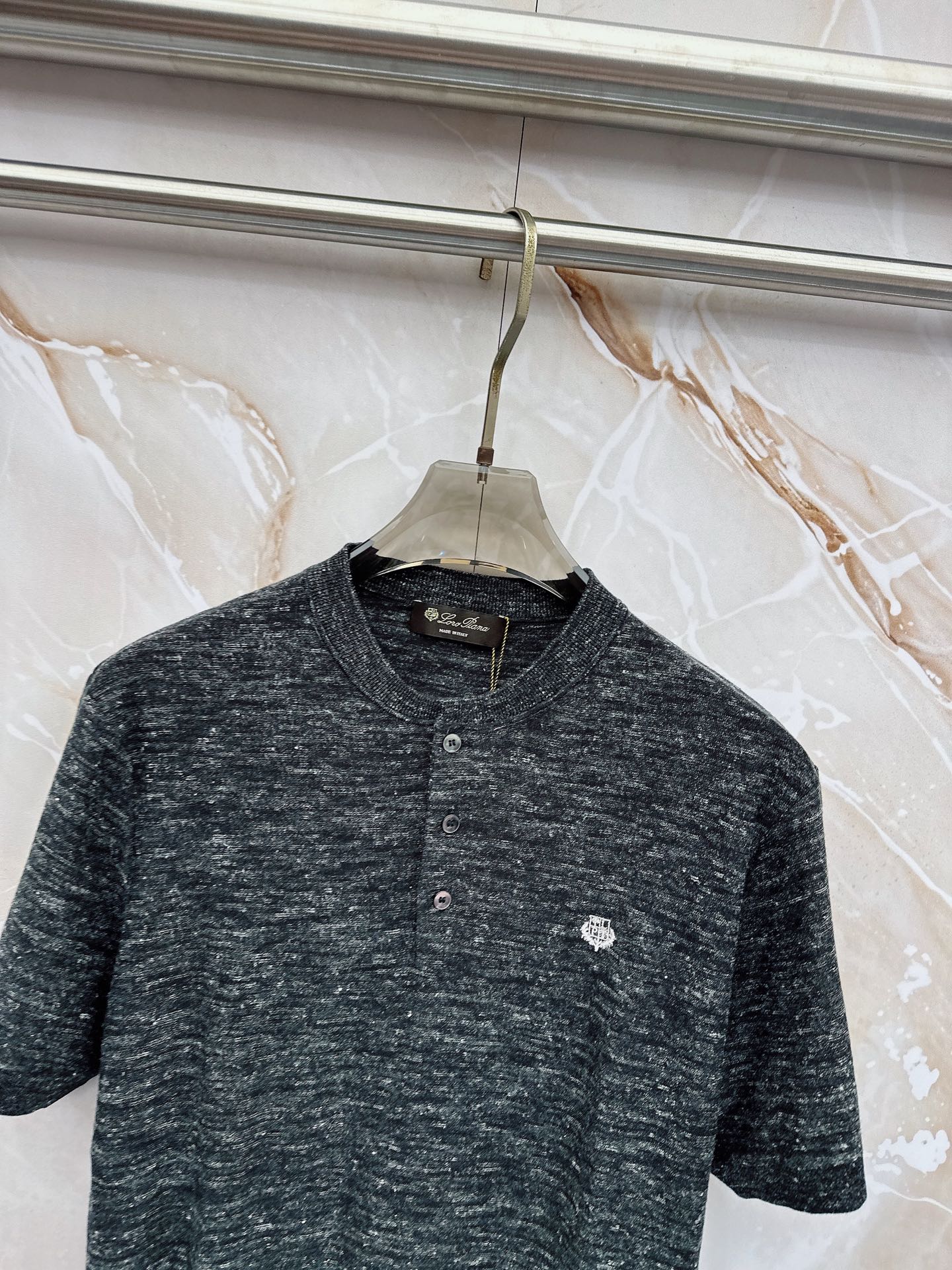 Loro Piana 诺悠翩雅 2026新款男士高端简约翻领针织条纹短袖T恤衫，香港洋行渠道货，纯正血统