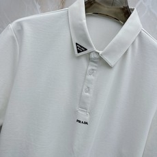 普拉达 2026ss夏季新品,男士免烫抗速干商务短袖POLO衫,贸易公司渠道稀出,领先GW发售!夏季秀 普拉达 2026ss夏季新品,男士免烫抗速干商务短袖POLO衫,贸易公司渠道稀出,领先GW发售!夏季秀