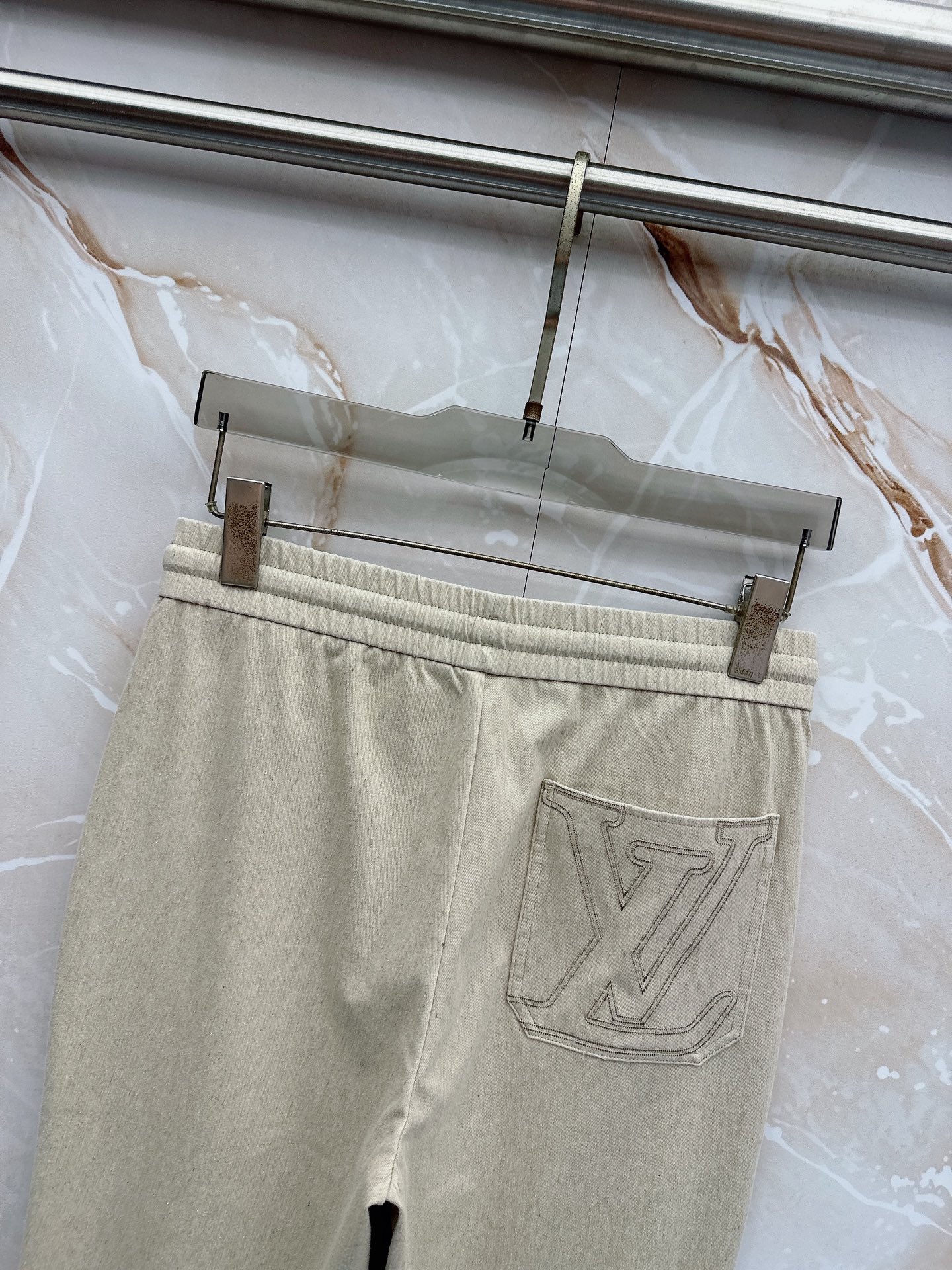 LV 2026春夏最新款休闲裤 独家定制发售 原版定制 客供五金辅料 原单品质 进口客供定制面料重工洗水