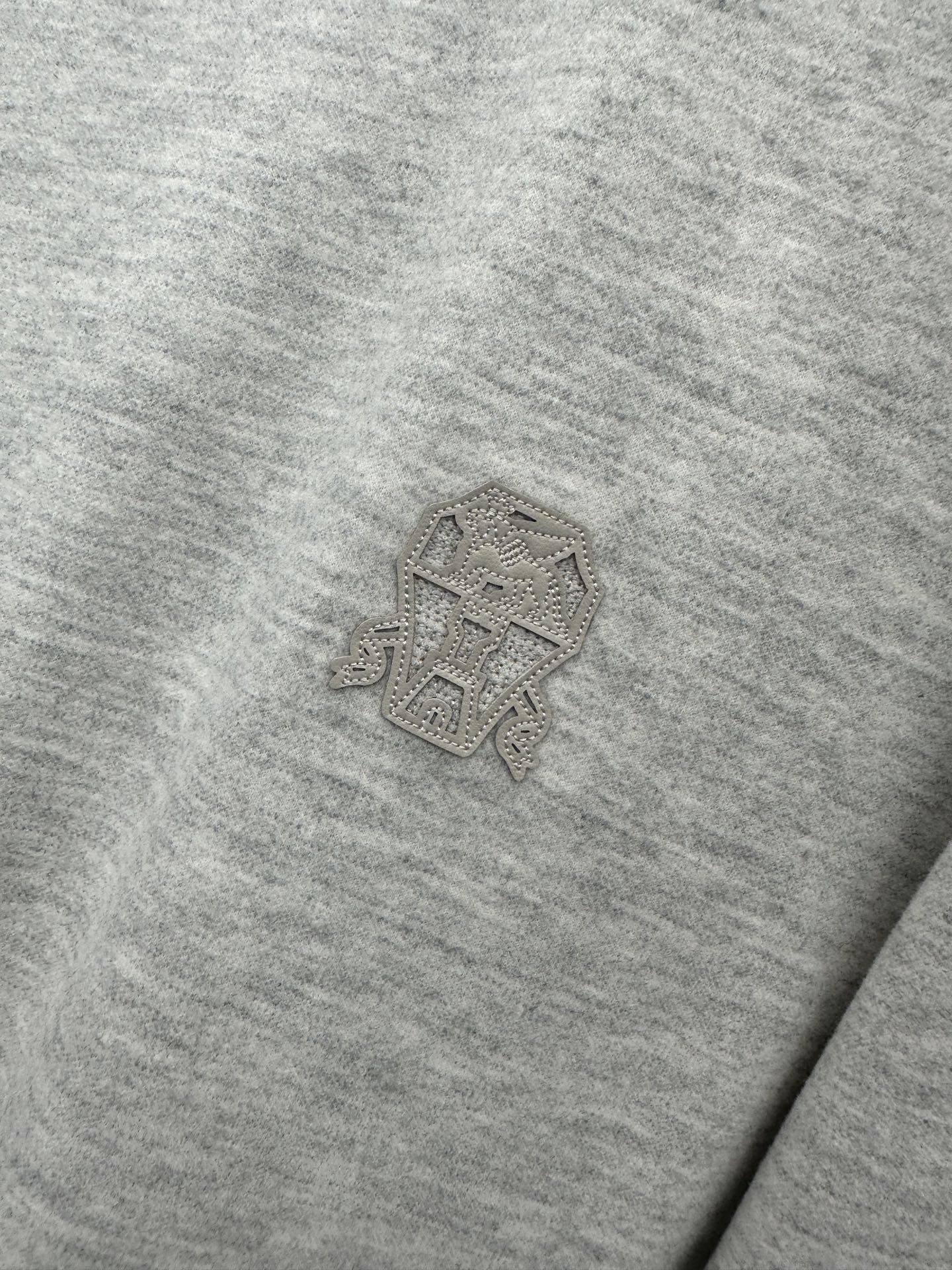 BRUNELLO CUCINELLI 意大利神狮，2026秋冬最新品，同步有售，原单狠货，时尚休闲圆领长袖打底上衣，采用
