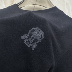 BRUNELLO CUCINELLI 意大利神狮,2026秋冬最新品,同步有售,原单狠货,时尚休闲圆领长袖打底上衣,采用 BRUNELLO CUCINELLI 意大利神狮,2026秋冬最新品,同步有售,原单狠货,时尚休闲圆领长袖打底上衣,采用