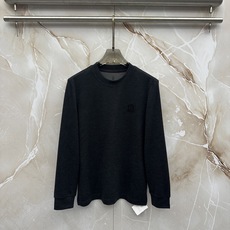 BRUNELLO CUCINELLI 意大利神狮,2026秋冬最新品,同步有售,原单狠货,时尚休闲圆领长袖打底上衣,采用 BRUNELLO CUCINELLI 意大利神狮,2026秋冬最新品,同步有售,原单狠货,时尚休闲圆领长袖打底上衣,采用