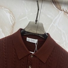 BC布鲁内洛 休闲绞花 本件净重420克 ⚠️品牌专属混纺纱线面料,腈纶49.7%搭配聚酯纤维43.4%、绵羊毛3.8% BC布鲁内洛 休闲绞花 本件净重420克 ⚠️品牌专属混纺纱线面料,腈纶49.7%搭配聚酯纤维43.4%、绵羊毛3.8%