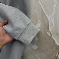 Loro Piana 意式轻奢休闲套装,源自Loro Piana经典休闲线版型,摒弃浮夸设计,极简剪裁兼顾体面与松弛感。 Loro Piana 意式轻奢休闲套装,源自Loro Piana经典休闲线版型,摒弃浮夸设计,极简剪裁兼顾体面与松弛感。
