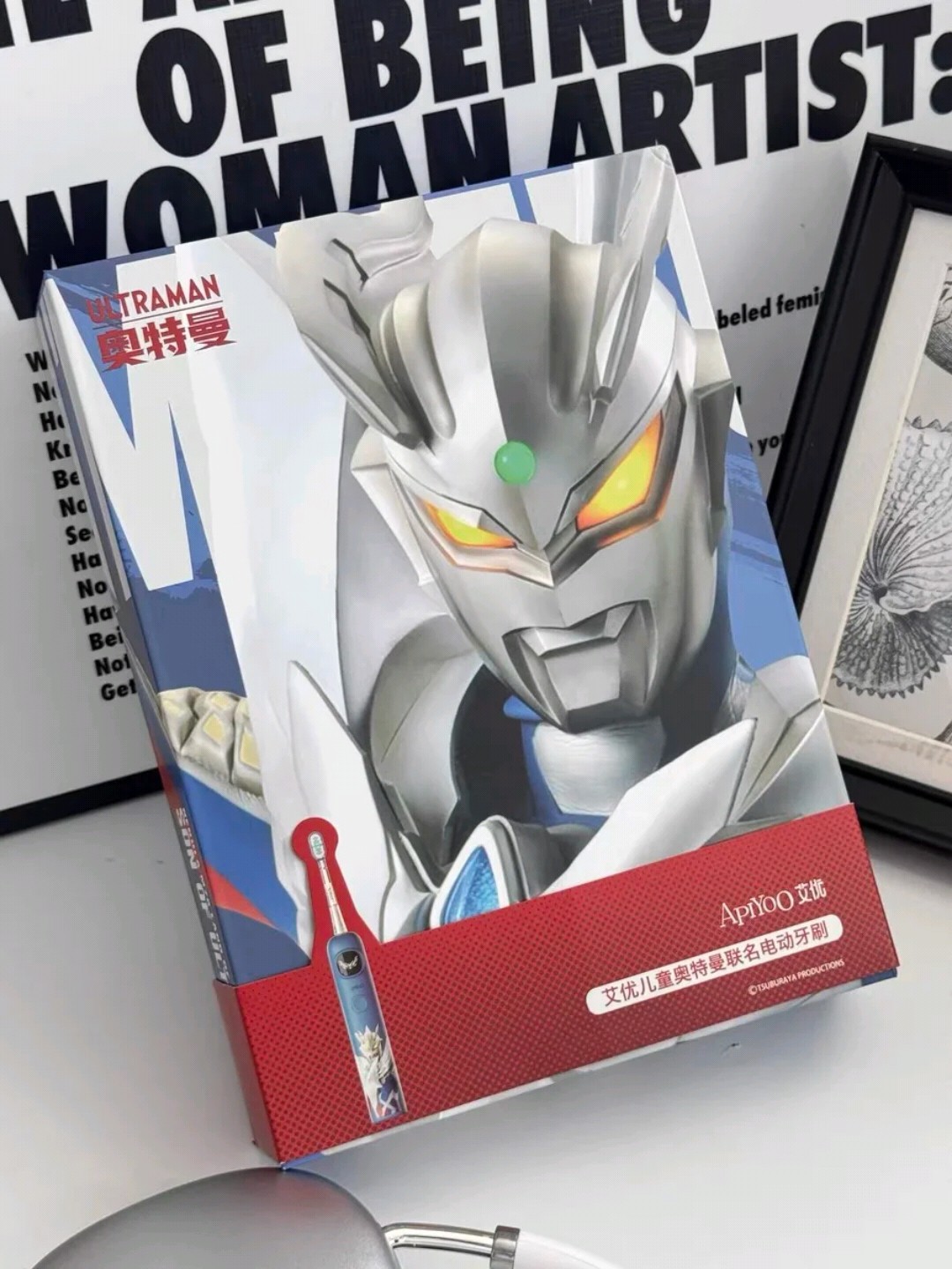 艾优奥特曼儿童声波电动牙刷A9
来做拯救牙齿的英雄
	
✔缓震无铜刷头，软胶包裹不打牙
✔30s换区提醒和智能定时，养成好习惯
✔3档清洁模式，适配不同刷牙需求
✔IPX7级防水设计，全身可放心冲洗
✔超长续航，充一次电可续航365天