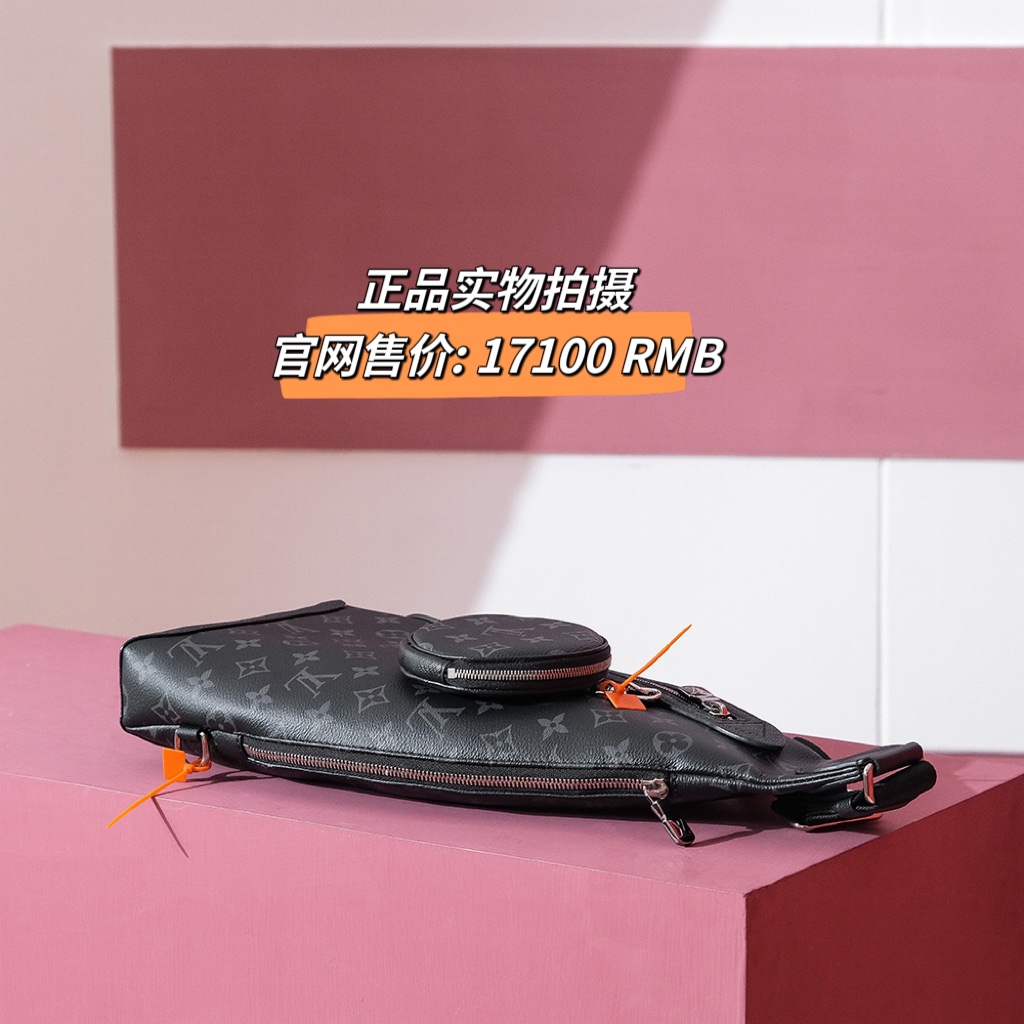 𝐃𝐔𝐎单肩包 系列 M30936 免检版本
◙ 正品实物拍摄 ◙
官网售价 ：17100 𝙍𝙈𝘽