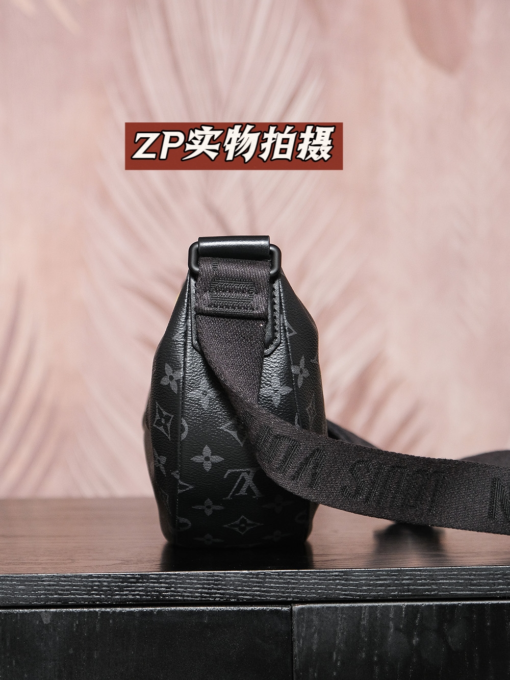 𝐇𝐀𝐌𝐀𝐂小号月亮包系列# M47158/PJ950

■𝐙𝐏实物拍摄■