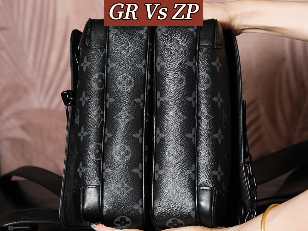 𝐒𝐓𝐄𝐀𝐌𝐄𝐑芯片菱形跳动码邮差包系列# M46795/PJ1100
◾️𝐙𝐏 𝐕𝐬 𝐆𝐑最高版本◾️
不敢肯定有100%，但99%是我们至今的底气