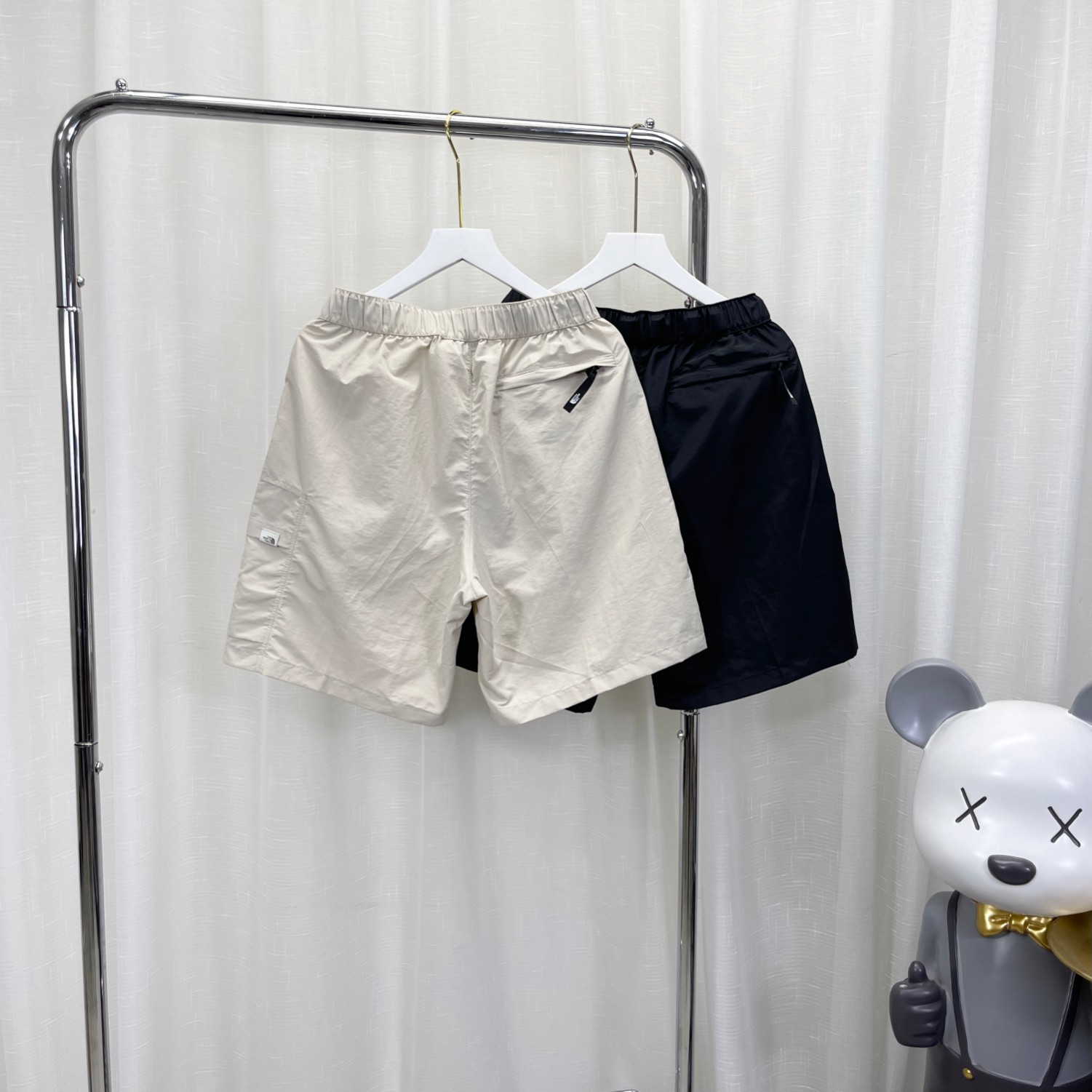 TNF NorthTNF Shorts: Factory Direct Purchase, High Quality Materials, Detailed Craftsmanship. - 图片 4