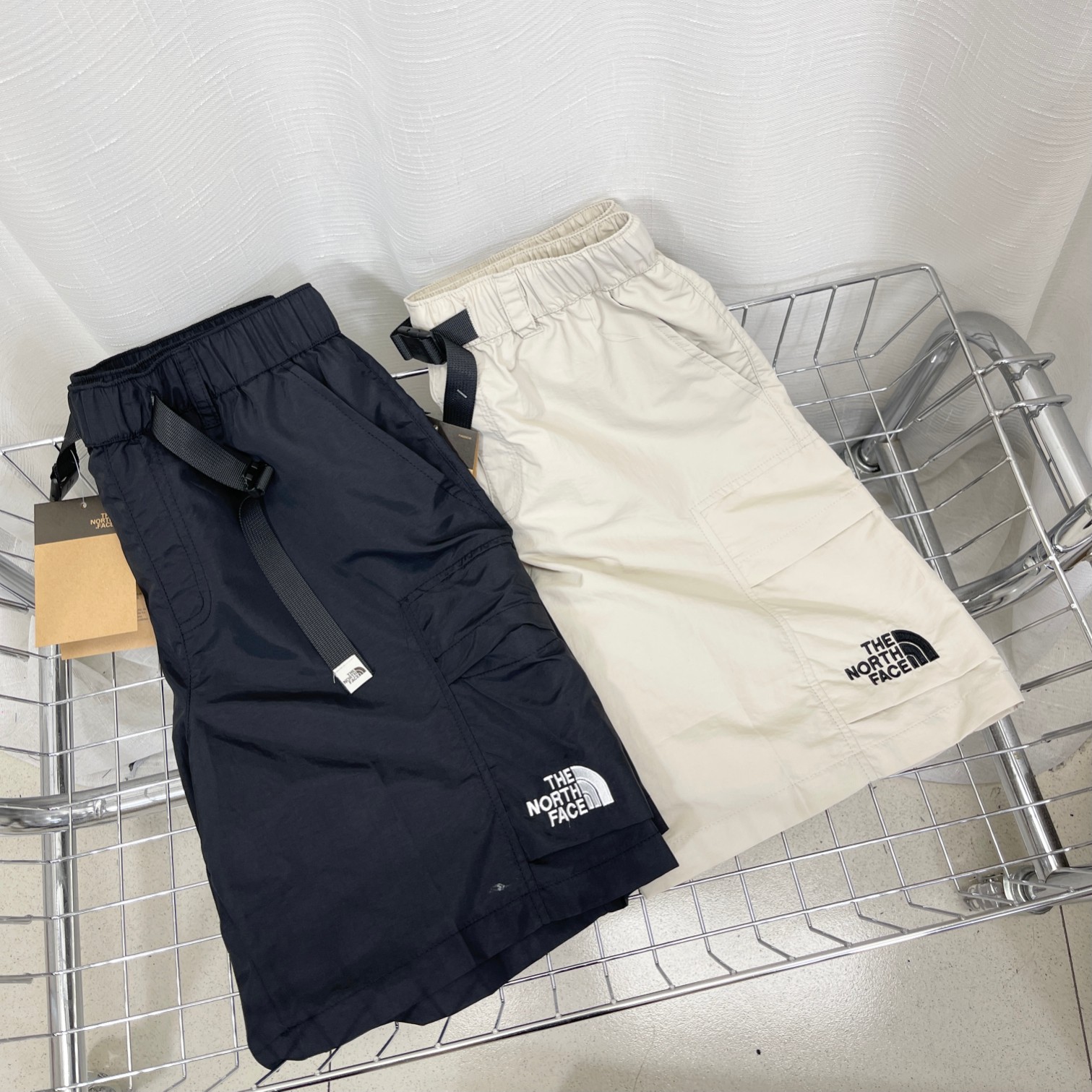 TNF NorthTNF Shorts: Factory Direct Purchase, High Quality Materials, Detailed Craftsmanship. - 图片 8