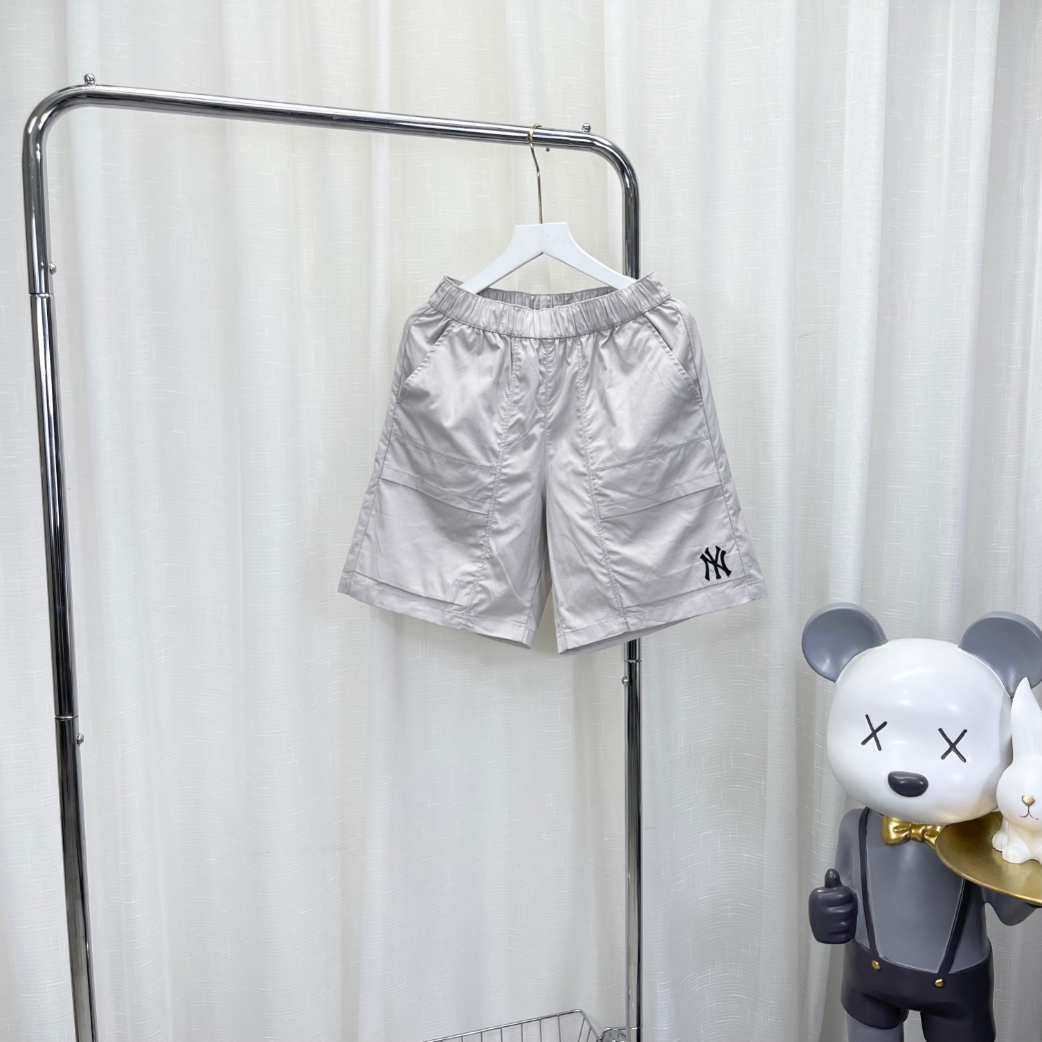 MLB Yankees Netting Shorts: High-Tech, Durable, Stylish Summer Essential - 图片 5