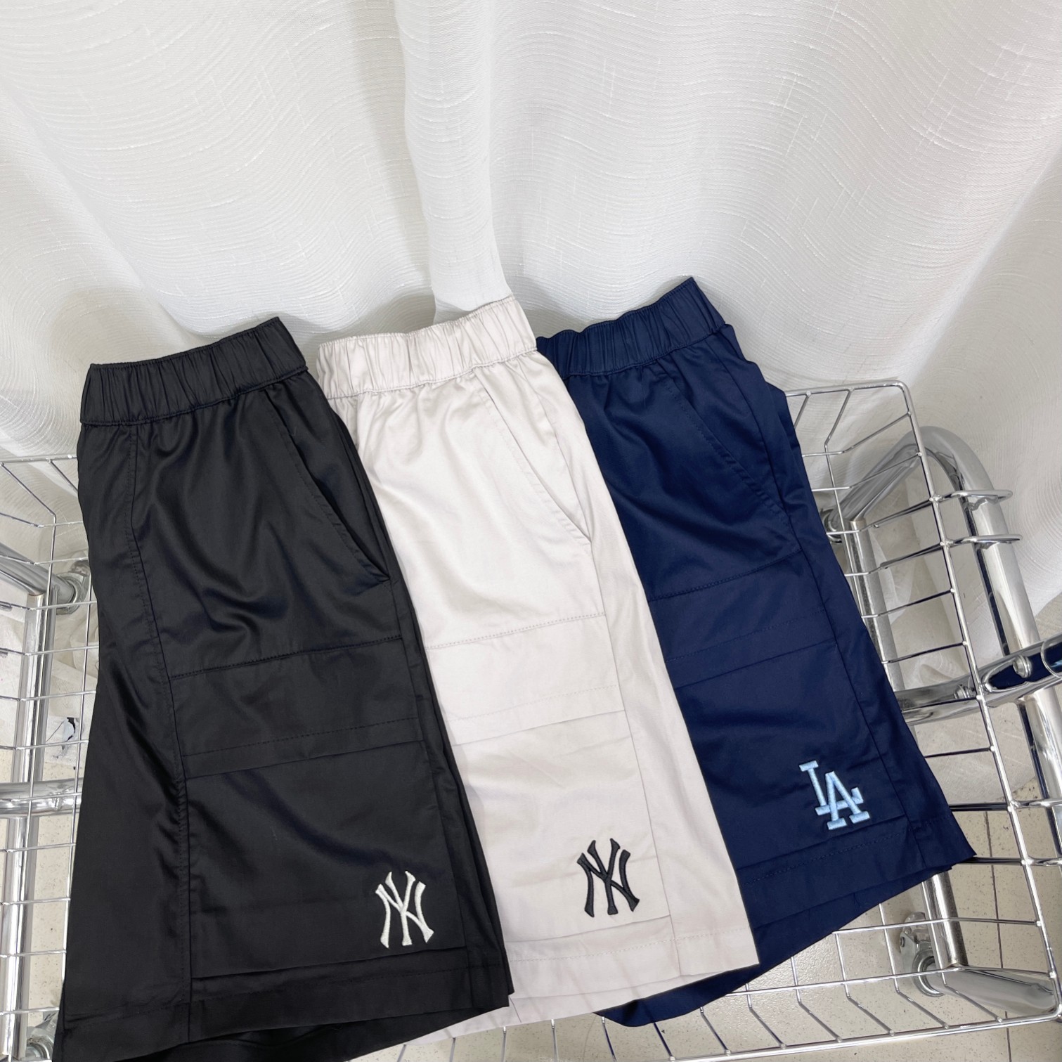 MLB Yankees Netting Shorts: High-Tech, Durable, Stylish Summer Essential - 图片 7