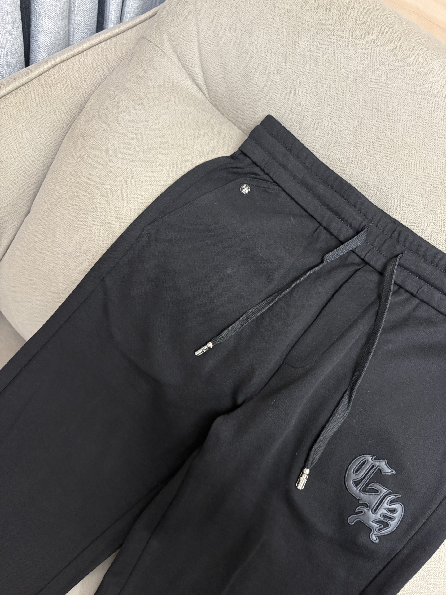 Men’s Leisure Pants: Crom Trading Company’s Refreshing Steel-Resistant Style in Classic Colors - 图片 7