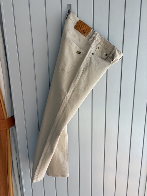 Dior Men's Jeans Washed Denim with Embroidery Logo, Beige, Size 28-38 1 Dior Men's Jeans Washed Denim with Embroidery Logo, Beige, Size 28-38