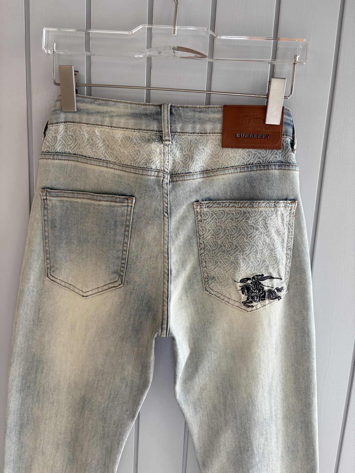 Burberry Men's Light Wash Embroidered Logo Jeans 8 i1749351571942 4876 0 6