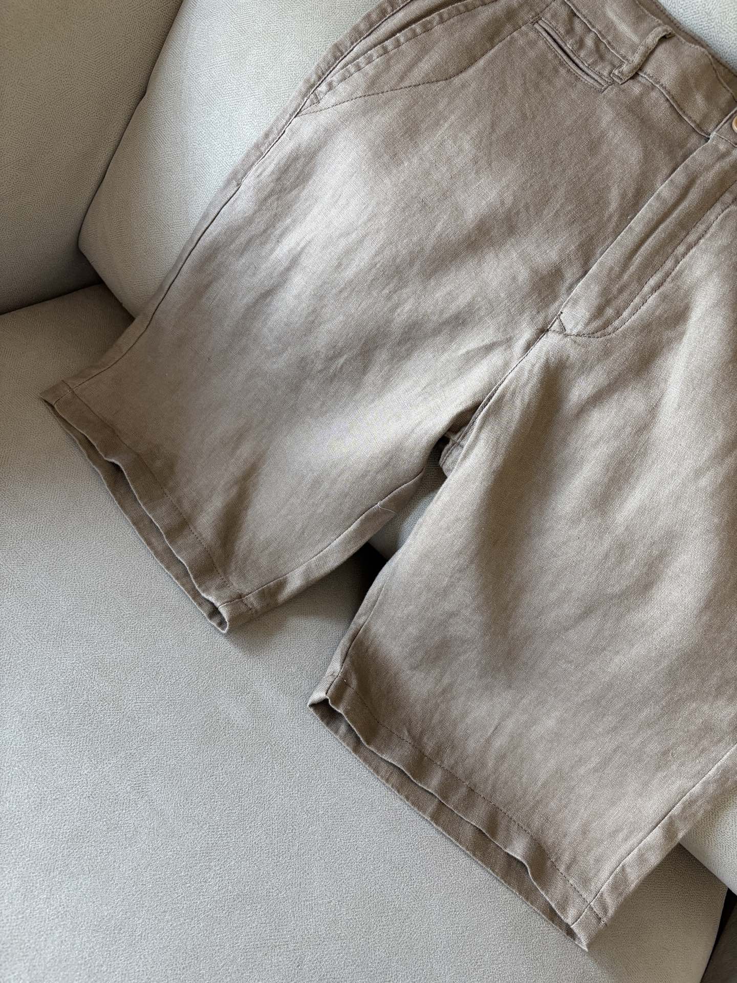 Z Family 2025 Spring-Summer Embroidered Leisure Pants: Unbridled Creativity and Attraction - 图片 7