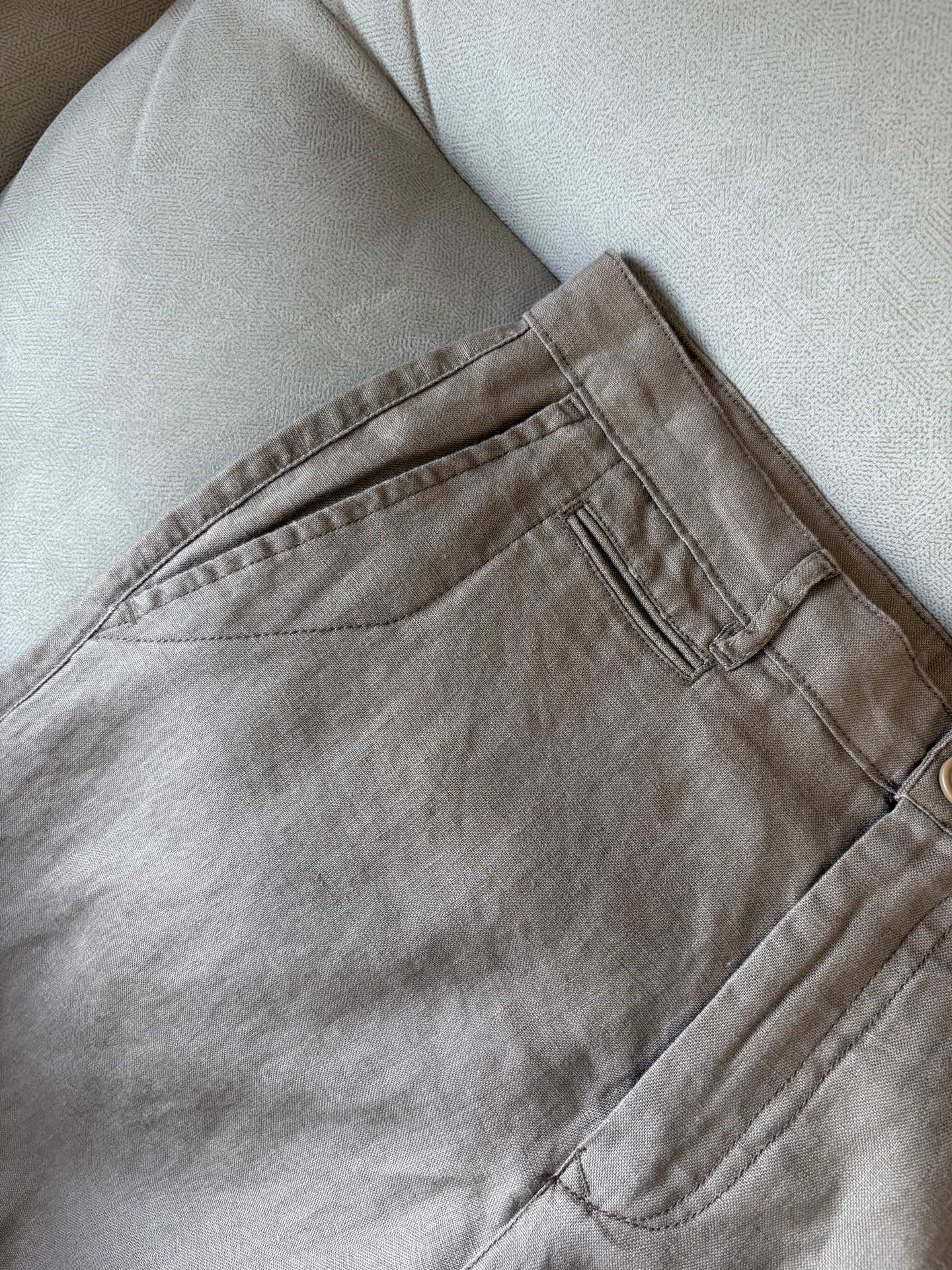 Z Family 2025 Spring-Summer Embroidered Leisure Pants: Unbridled Creativity and Attraction - 图片 5