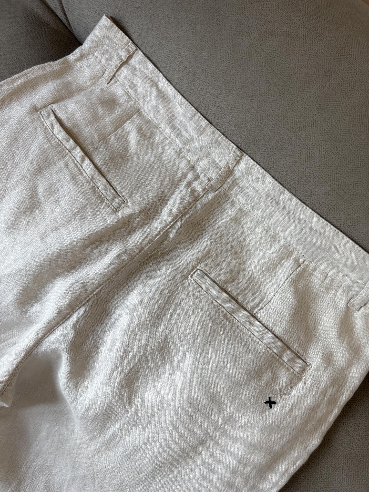 “Z Family 2025 Spring & Summer Embroidered Leisure Pants: Unbridled Creativity and Attraction” - 图片 7