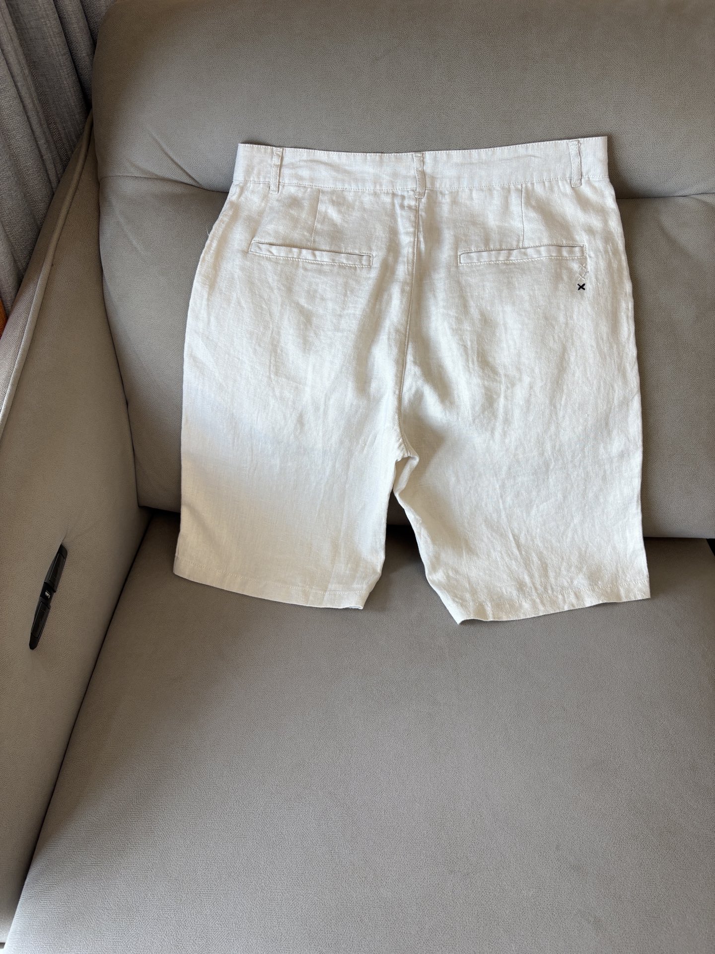 “Z Family 2025 Spring & Summer Embroidered Leisure Pants: Unbridled Creativity and Attraction” - 图片 3