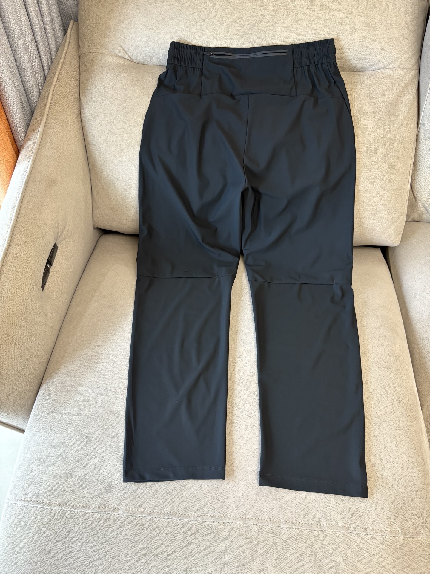 始祖鸟 官网同步 经典户外 工装裤 颜色超级正 海外同步发型 今年流行趋势 进口科技面料 M-4XL