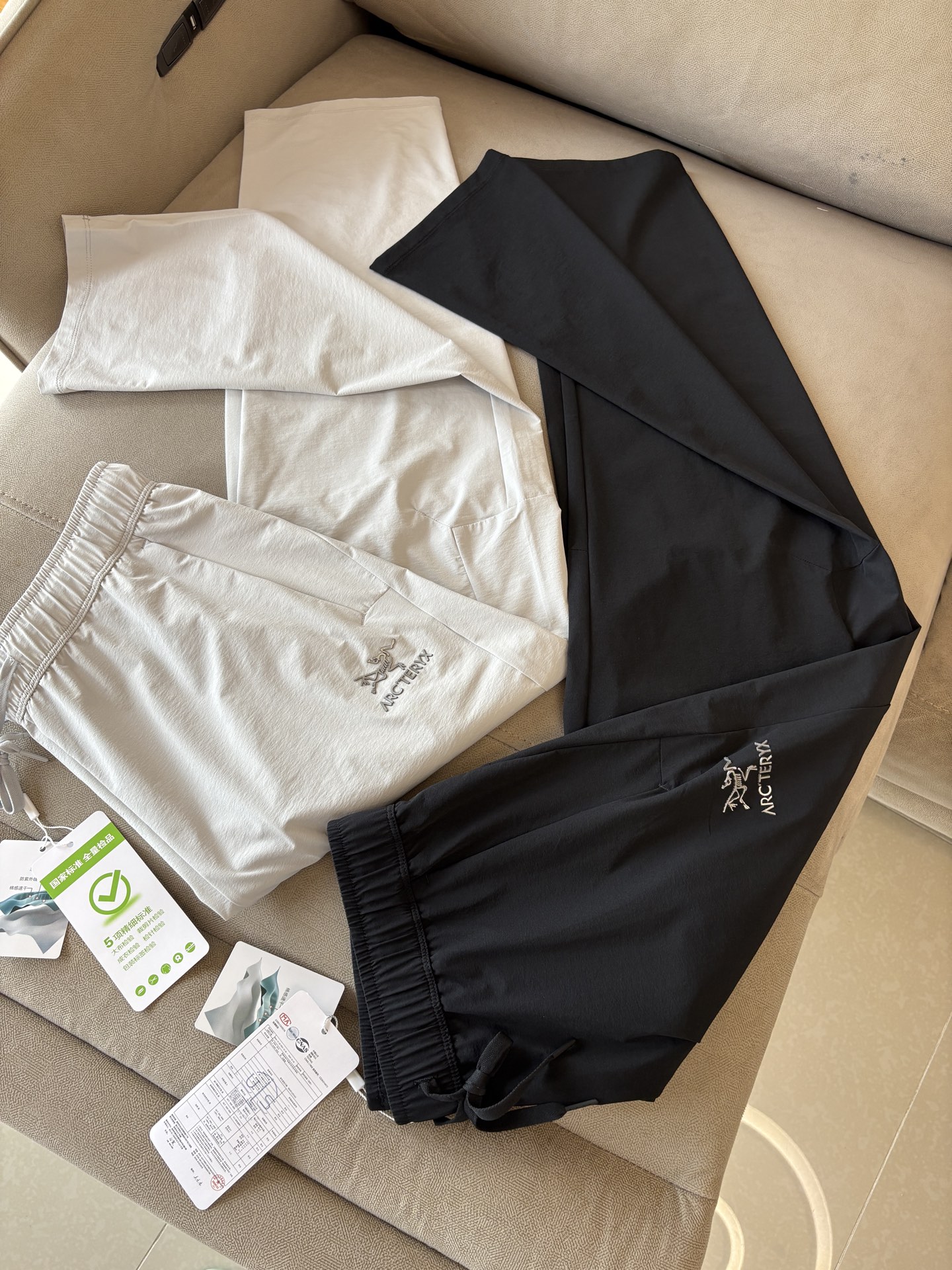 NO:517813,Archaeopteryx official website synchronization classic outdoor work pants super positive color overseas synchronous hairstyles this year's trend import technology fabric M-4XL, arc'teryx,alexander wang19860909始祖鸟 官网同步 经典户外 工装裤 颜色超级正 海外同步发型 今年流行趋势 进口科技面料 M-4XL,arc'teryx,alexander wang,Men's clothing