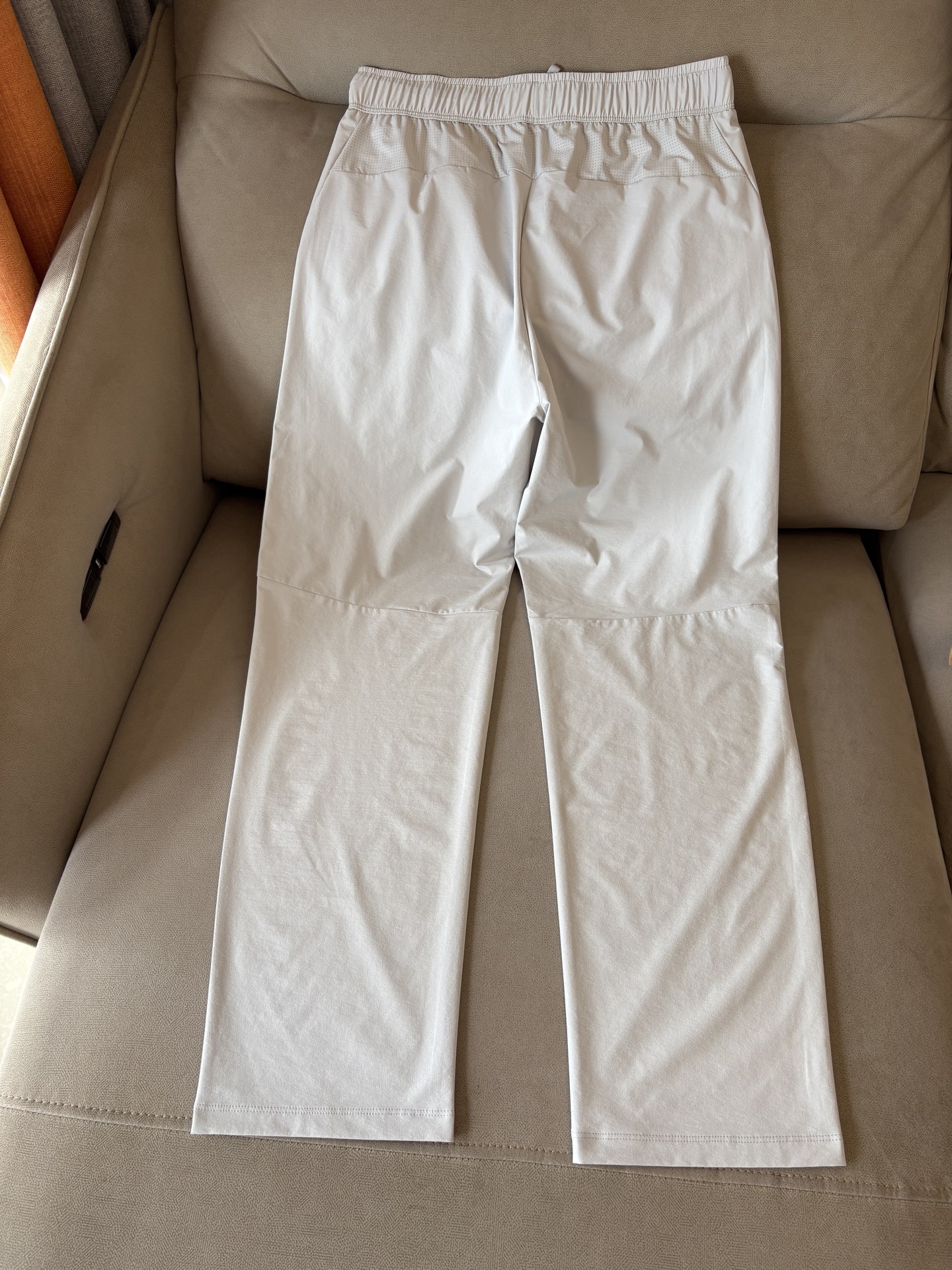 始祖鸟 官网同步 经典户外 工装裤 颜色超级正 海外同步发型 今年流行趋势 进口科技面料 M-4XL