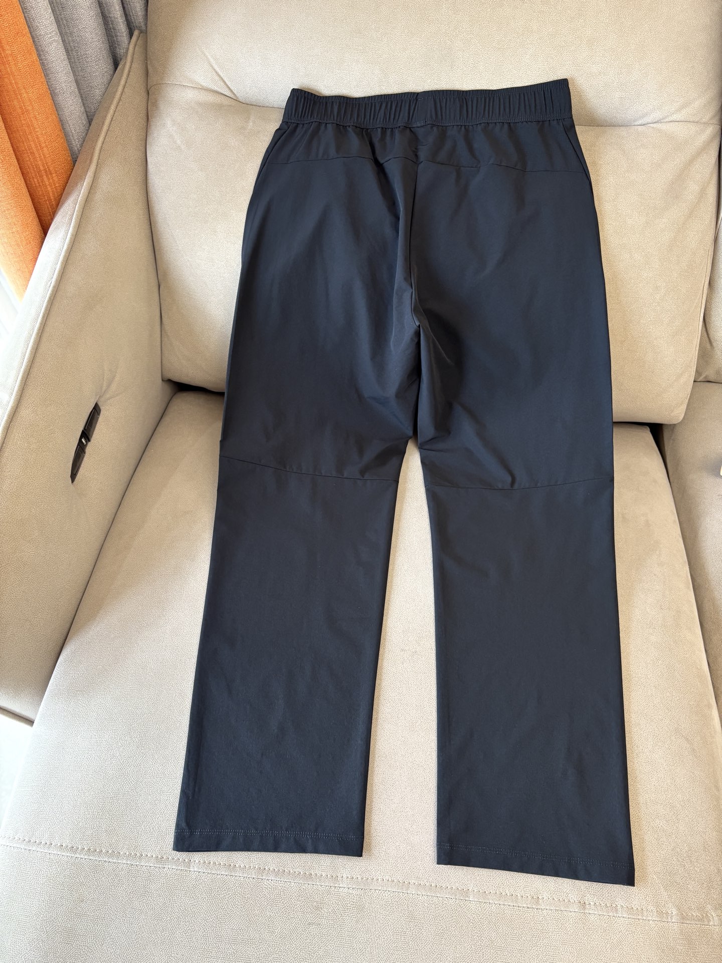 始祖鸟 官网同步 经典户外 工装裤 颜色超级正 海外同步发型 今年流行趋势 进口科技面料 M-4XL