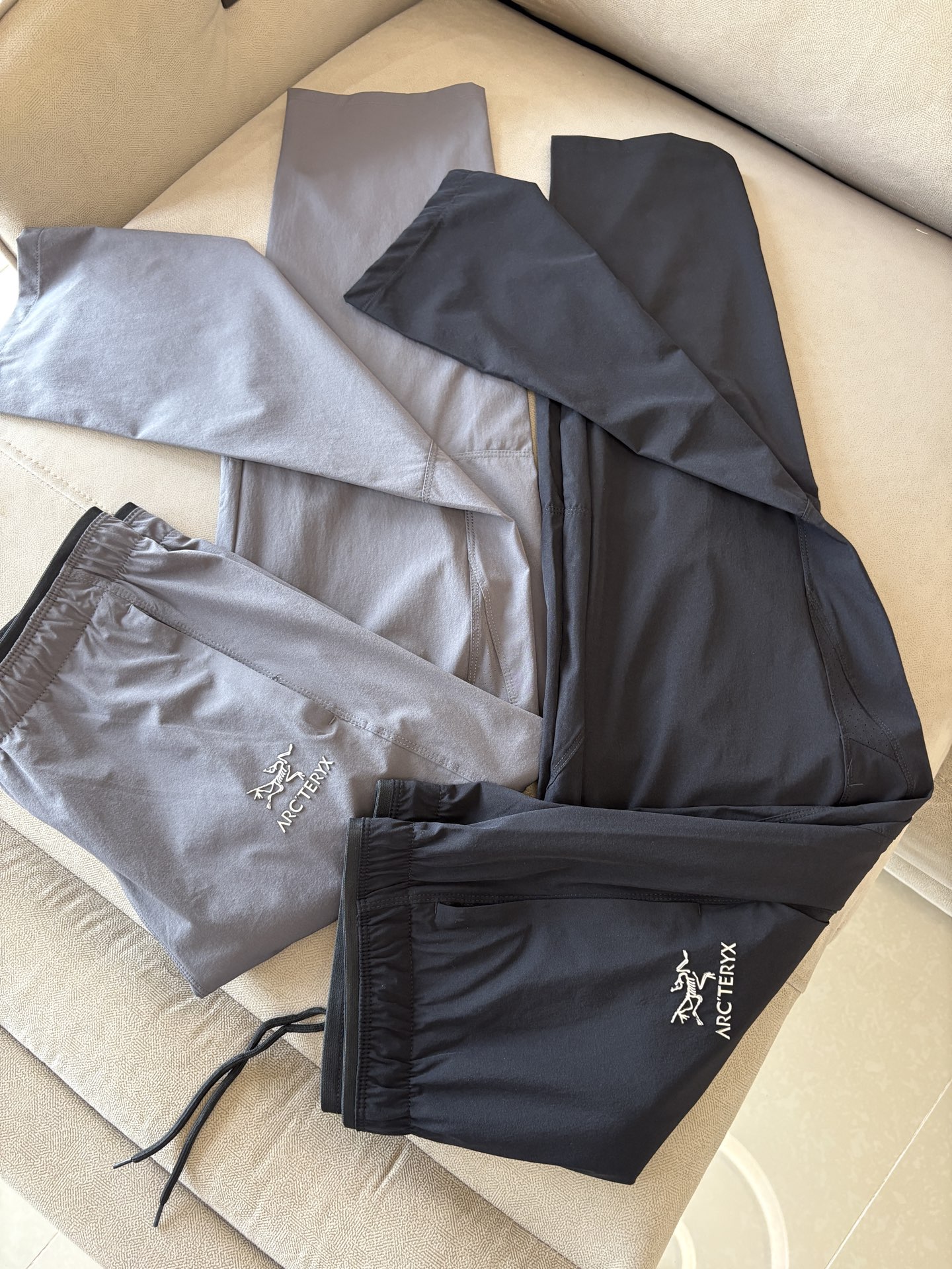 NO:454619,Archaeopteryx official website synchronization classic outdoor work pants super positive color overseas synchronous hairstyles this year's trend import technology fabrics L-4XL, arc'teryx,alexander wang19860909始祖鸟 官网同步 经典户外 工装裤 颜色超级正 海外同步发型 今年流行趋势 进口科技面料 L-4XL,arc'teryx,alexander wang,Men's clothing