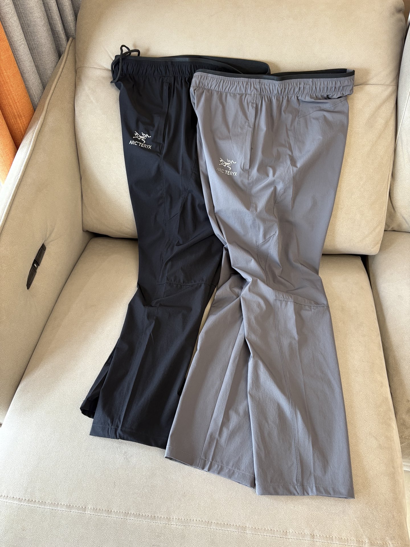 始祖鸟 官网同步 经典户外 工装裤 颜色超级正 海外同步发型 今年流行趋势 进口科技面料 L-4XL